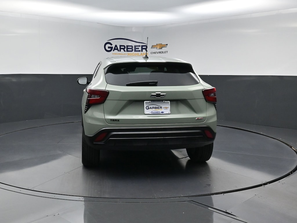 Used 2024 Chevrolet Trax 1RS SUV