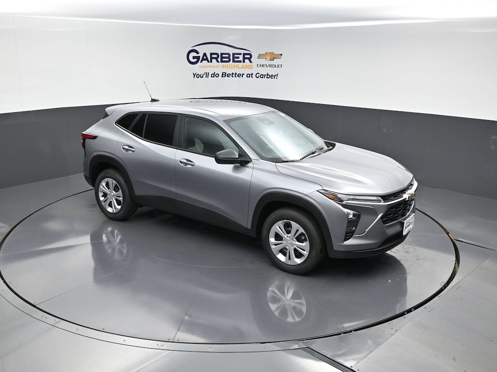 New 2026 Chevrolet Trax LS SUV