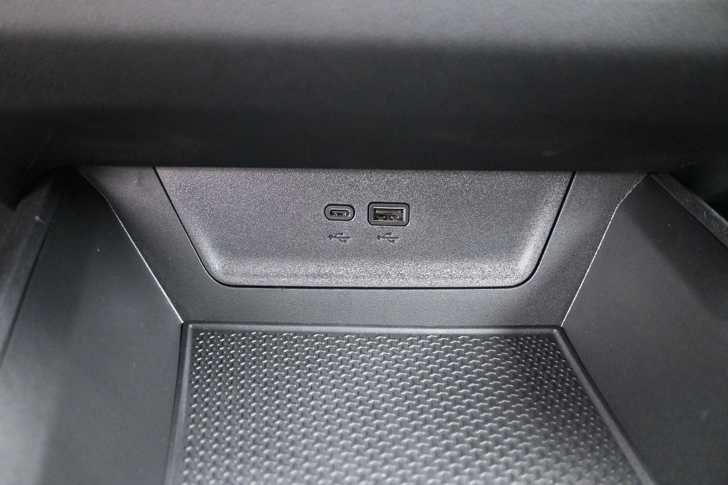 2027 Chevrolet Equinox LT - Photo 39