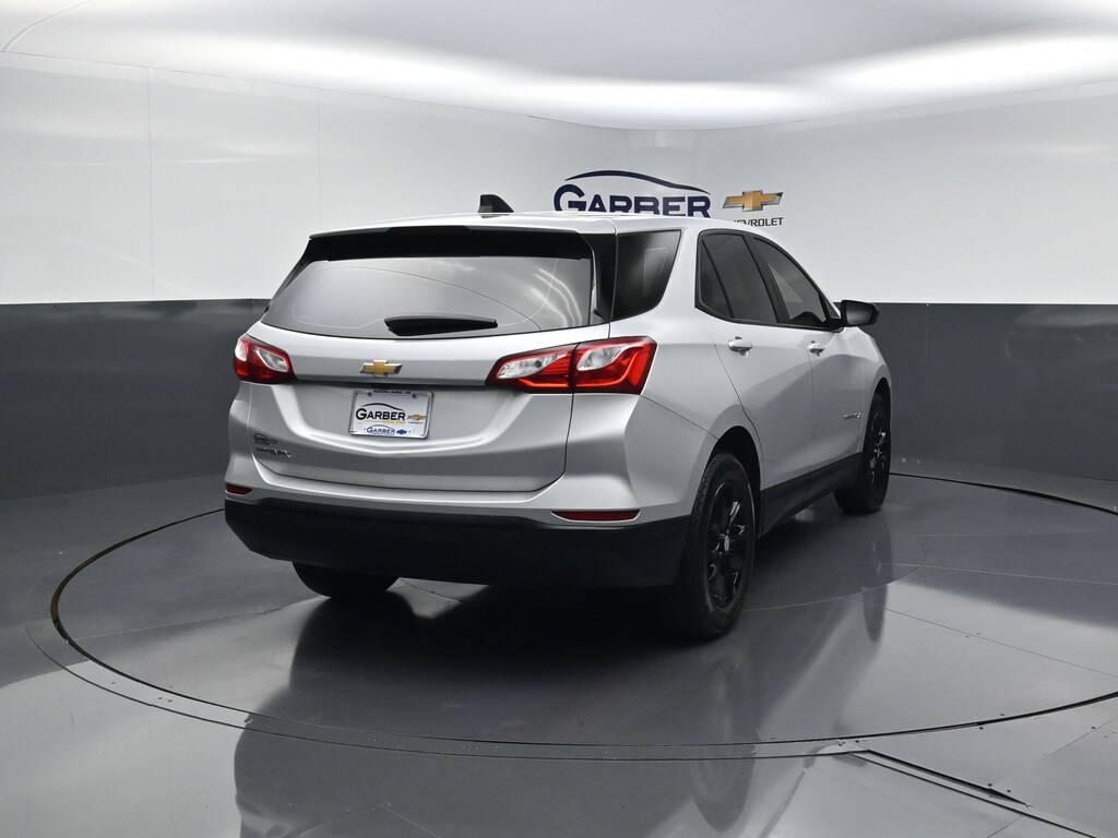 Used 2021 Chevrolet Equinox LS w/1LS SUV