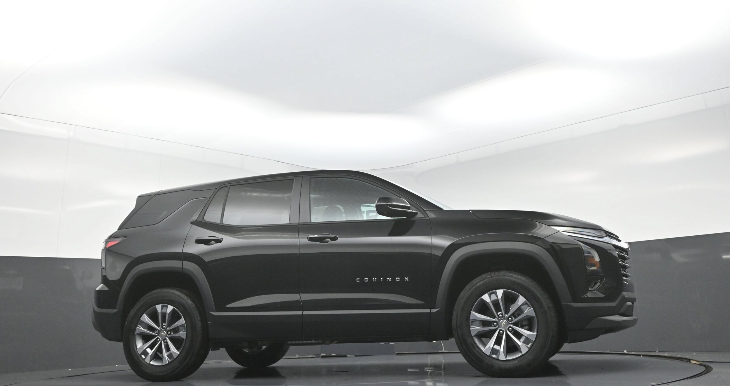 2026 Chevrolet Equinox LT - Photo 9