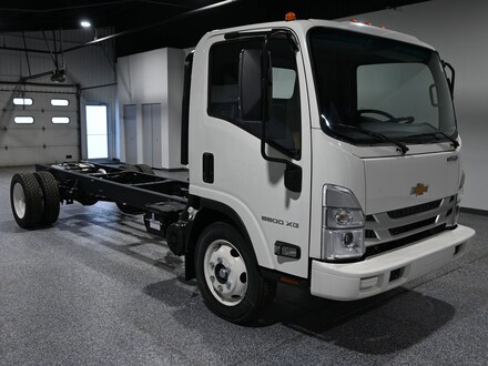 2025 Chevrolet Low Cab Forward 5500 XG 2WD Reg Cab 176 Truck