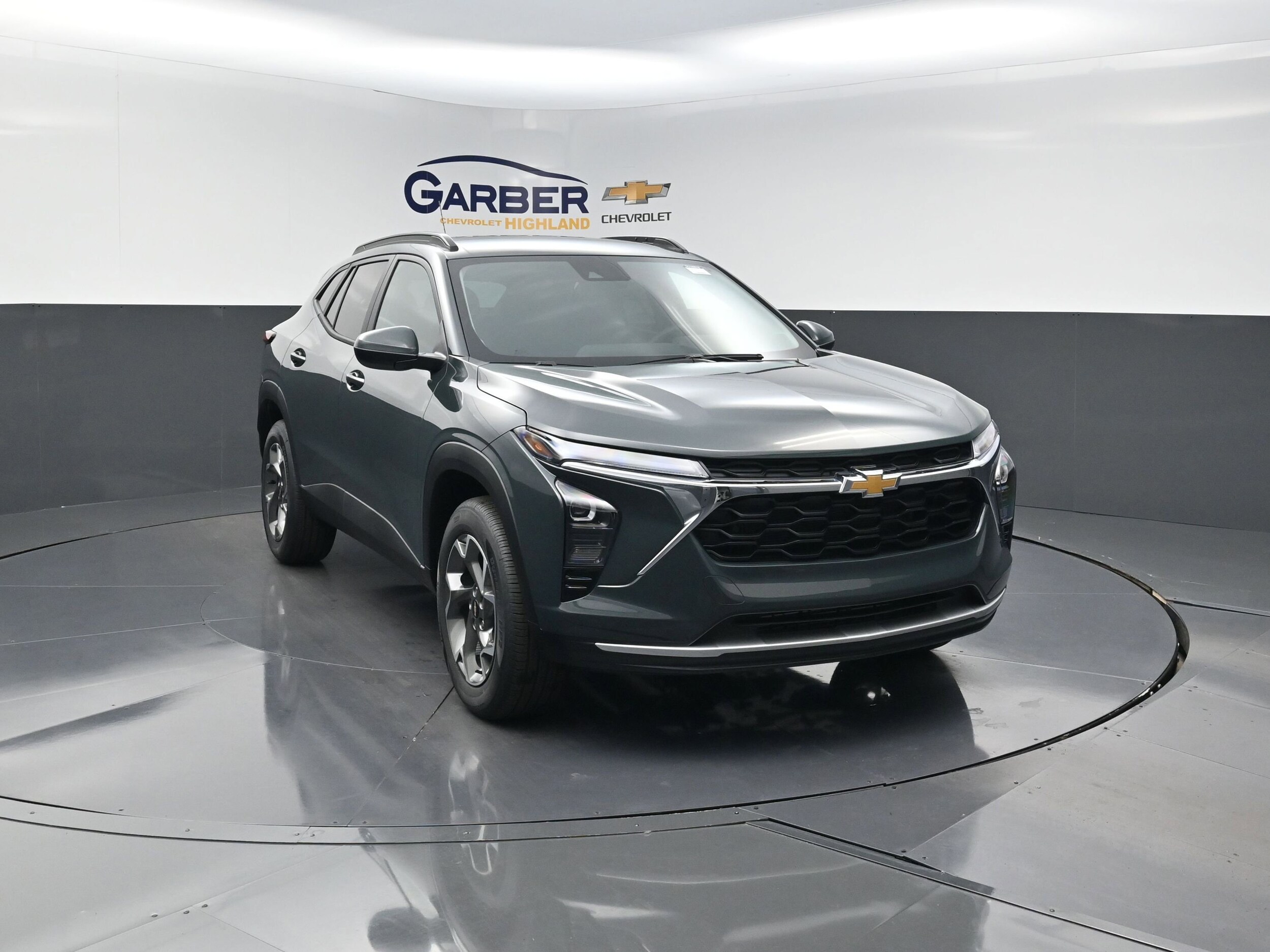 2026 Chevrolet Trax LT - Photo 8