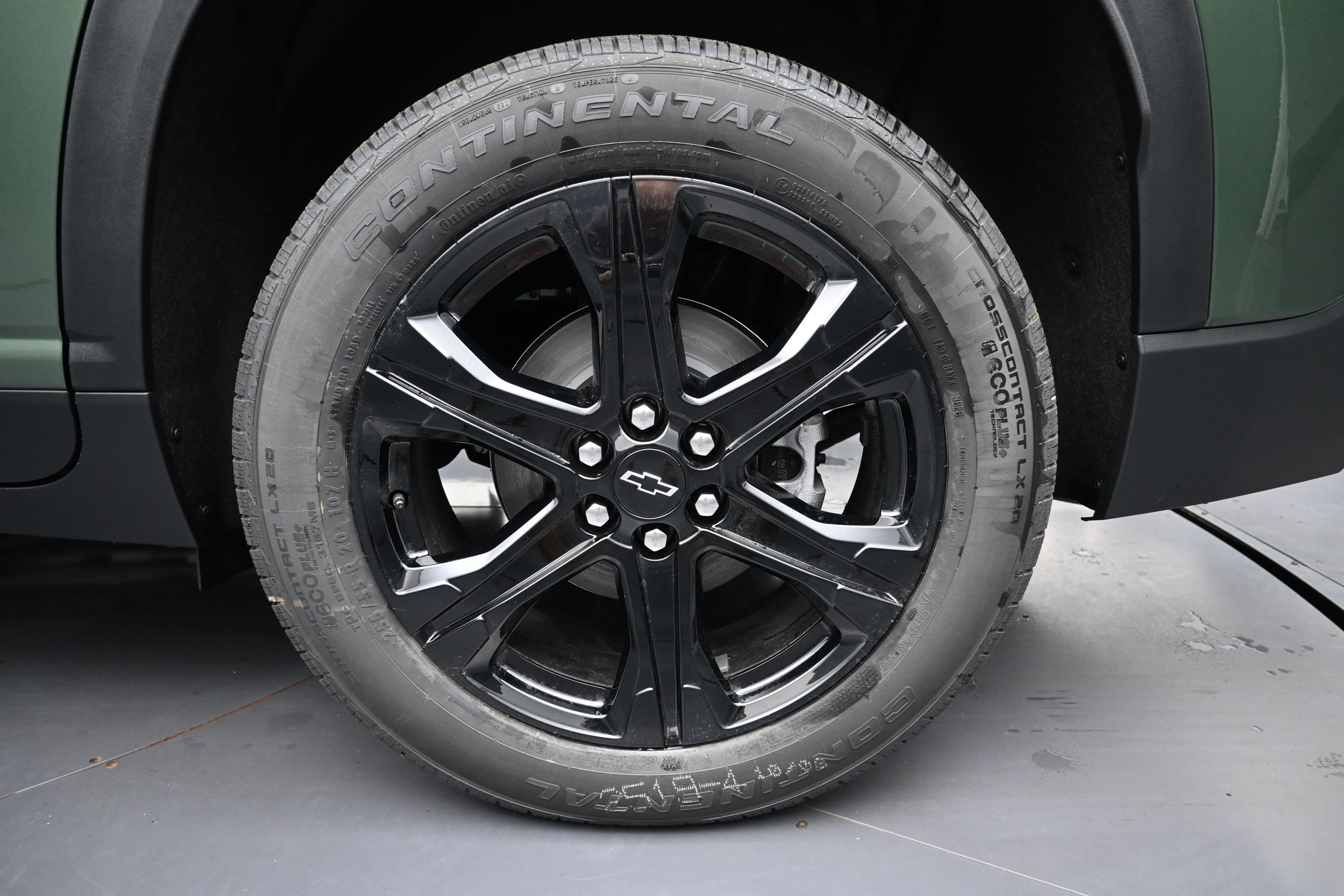 2027 Chevrolet Traverse LT - Photo 55