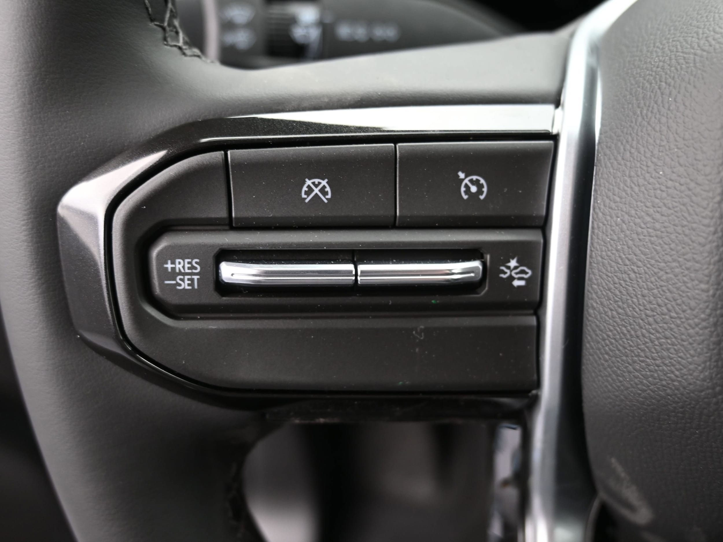 2026 Chevrolet Colorado LT - Photo 25