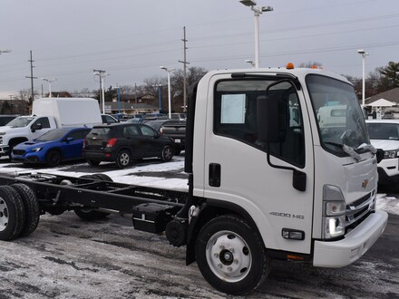 2025 Chevrolet Low Cab Forward 4500 HG 2WD Reg Cab 150 Truck