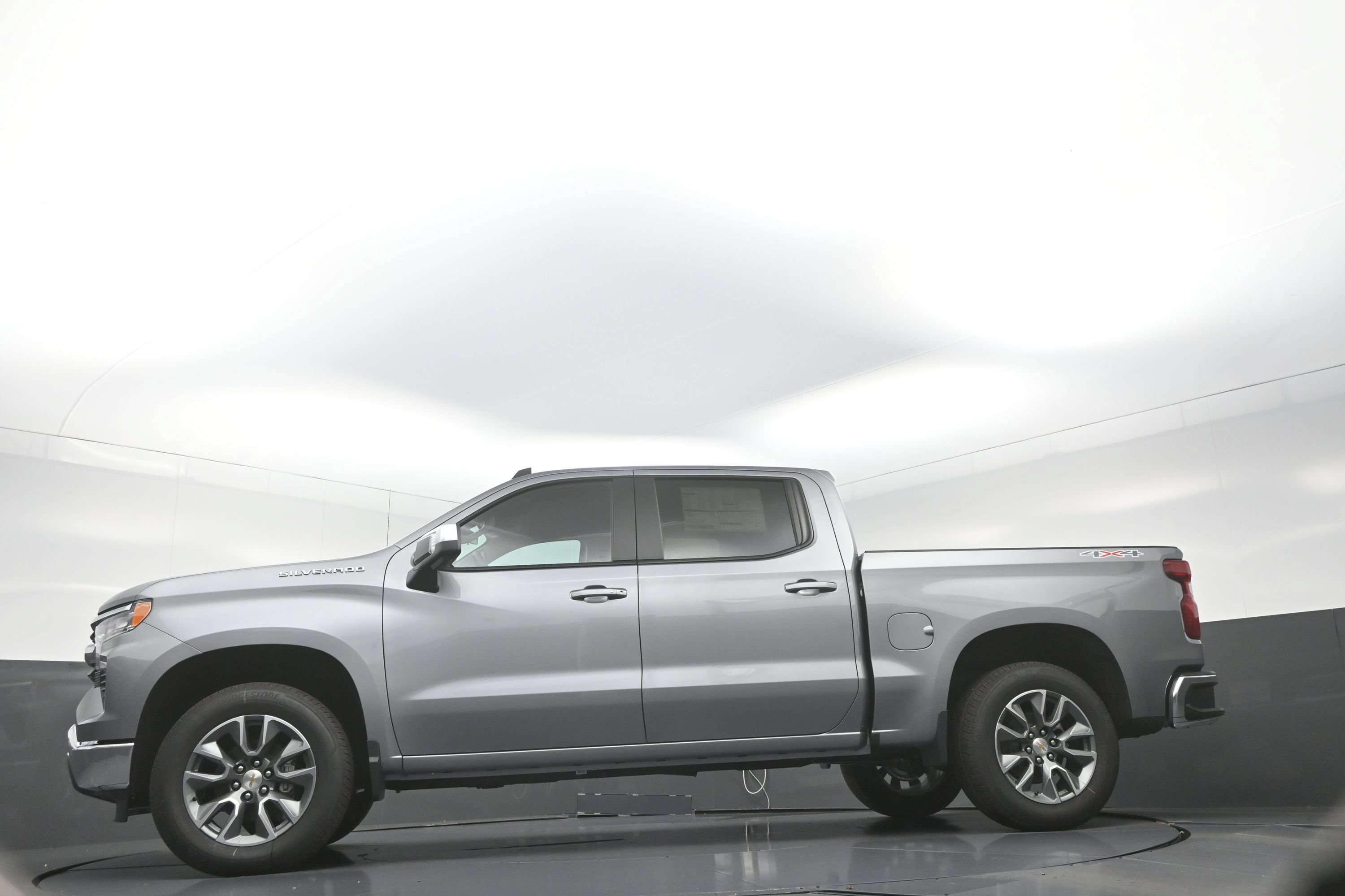 2026 Chevrolet Silverado 1500 LT - Photo 11
