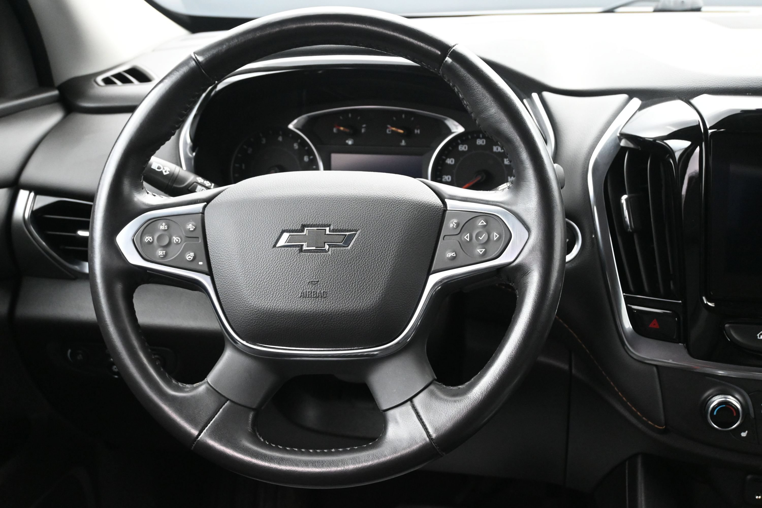 2021 Chevrolet Traverse RS - Photo 17