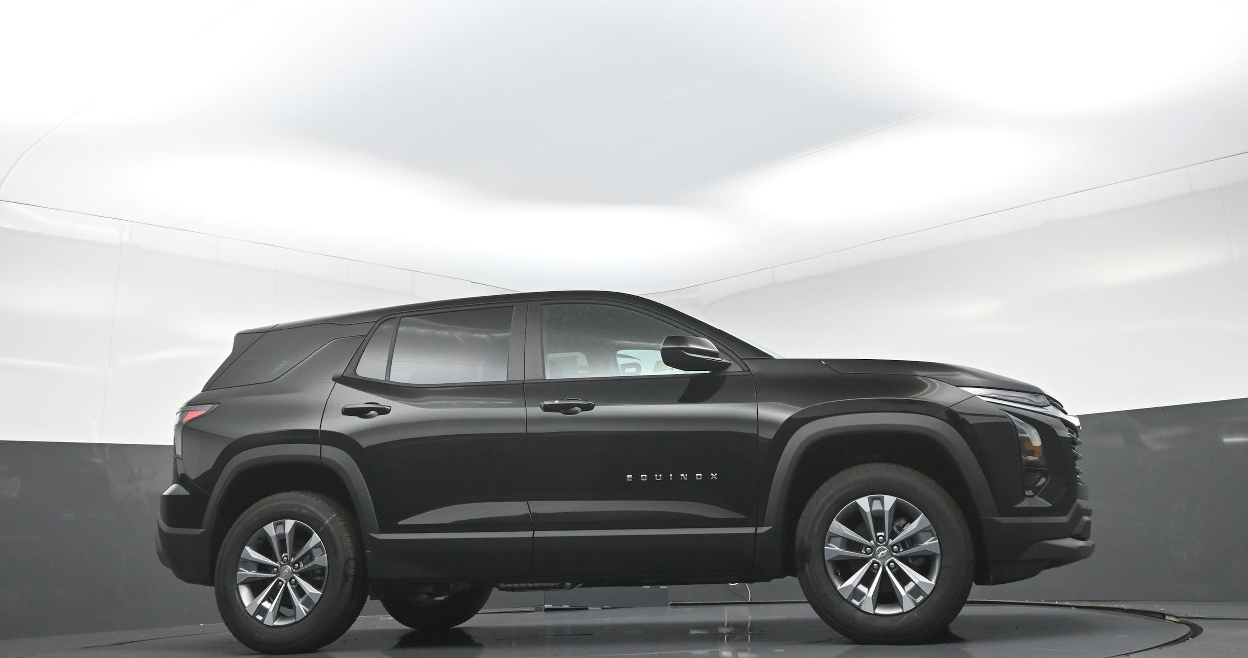 2026 Chevrolet Equinox LT - Photo 9