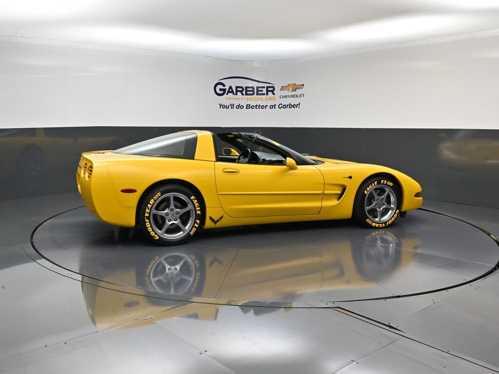 Used 2001 Chevrolet Corvette Base Coupe