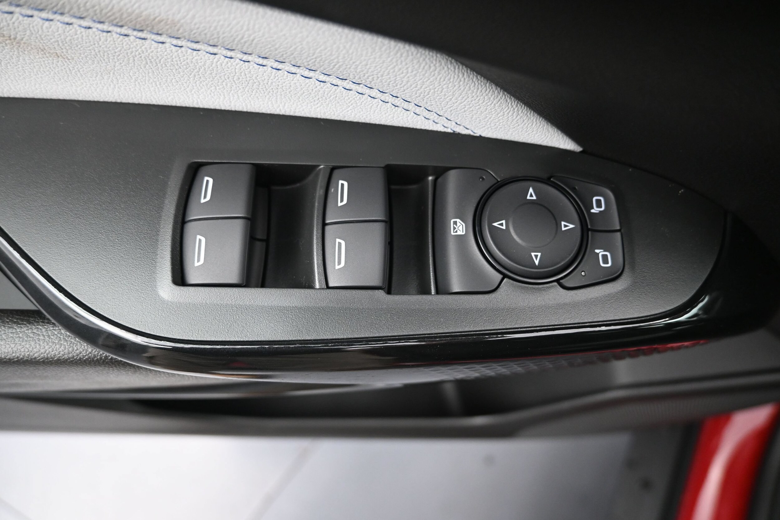 2026 Chevrolet Trax LT - Photo 23
