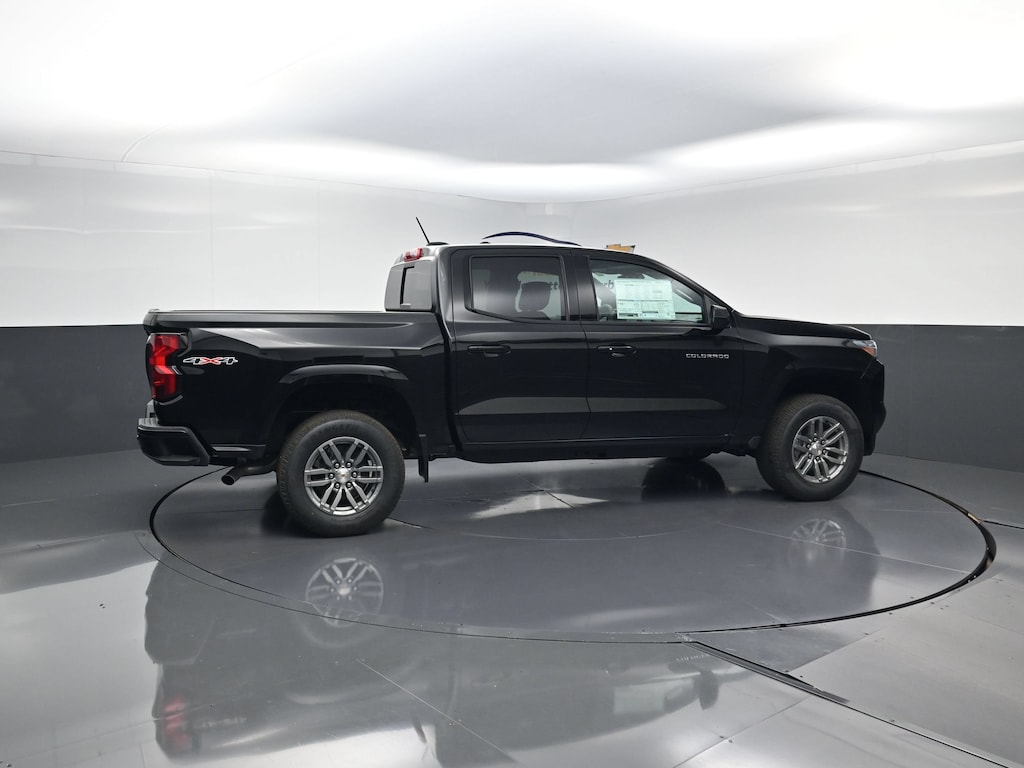 New 2026 Chevrolet Colorado LT Truck
