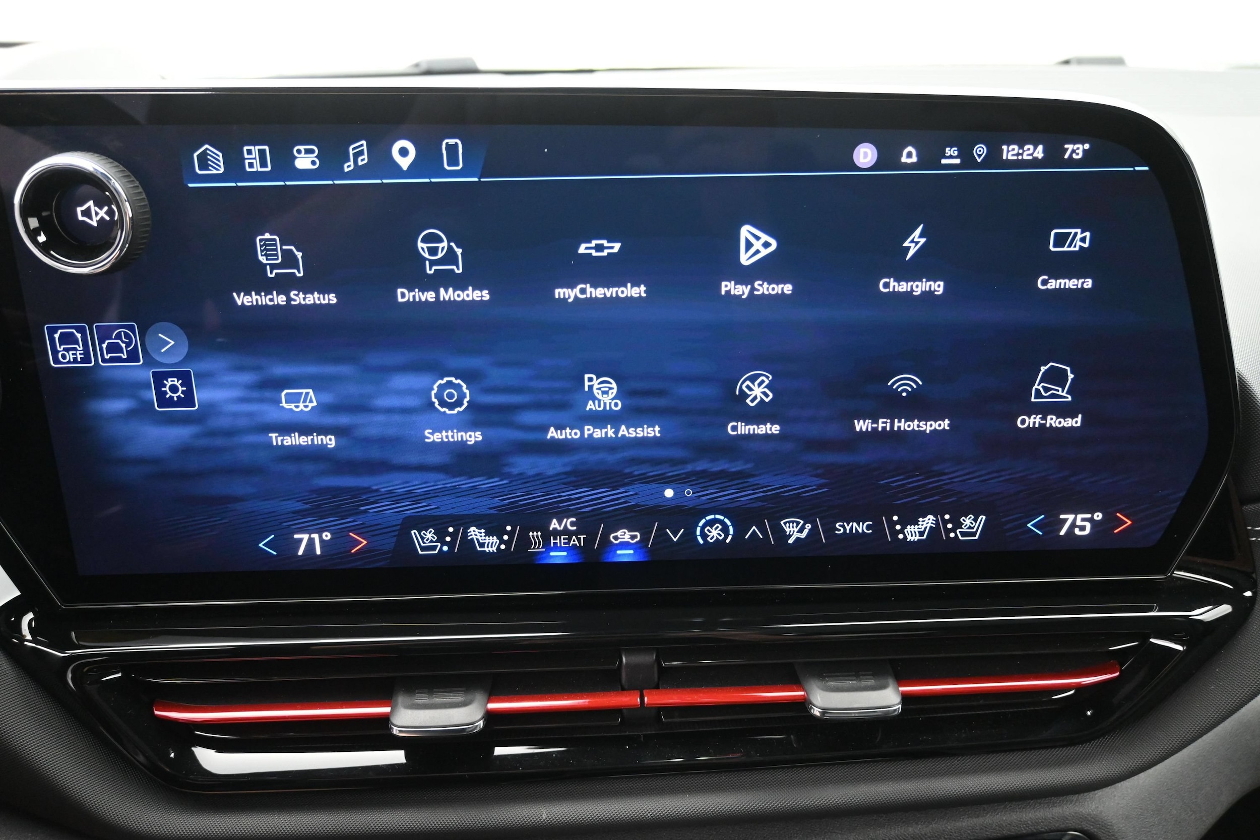 2026 Chevrolet Silverado EV LT - Photo 35