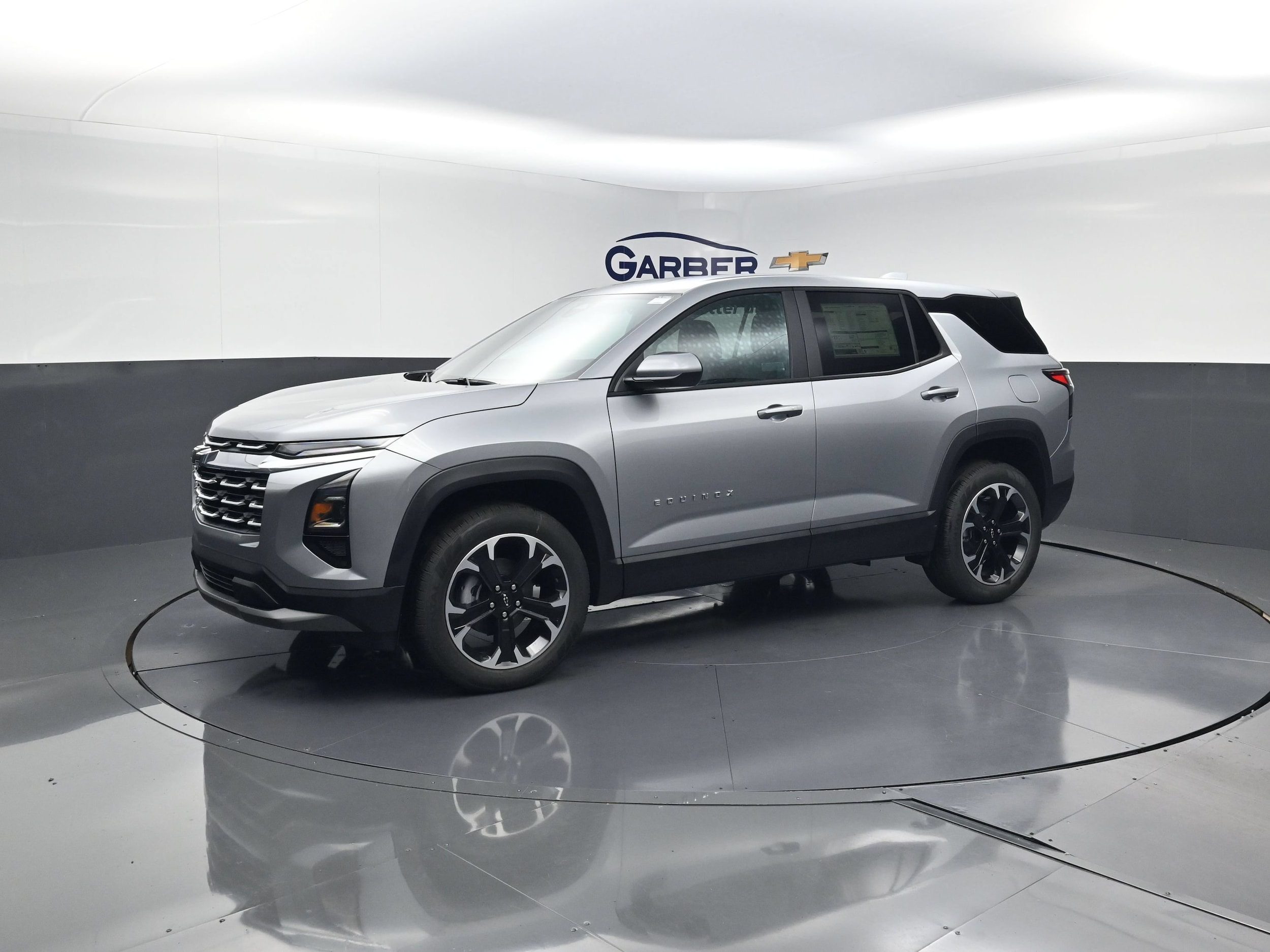 2027 Chevrolet Equinox LT - Photo 6
