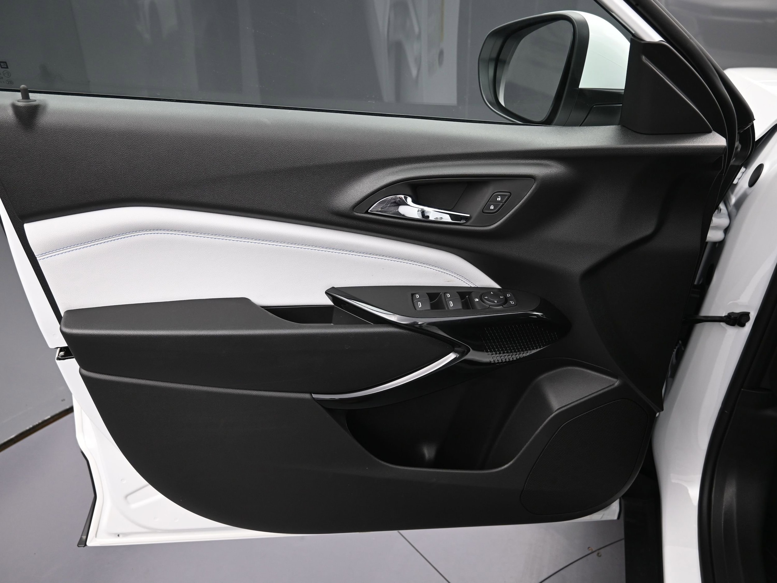2026 Chevrolet Trax LT - Photo 22