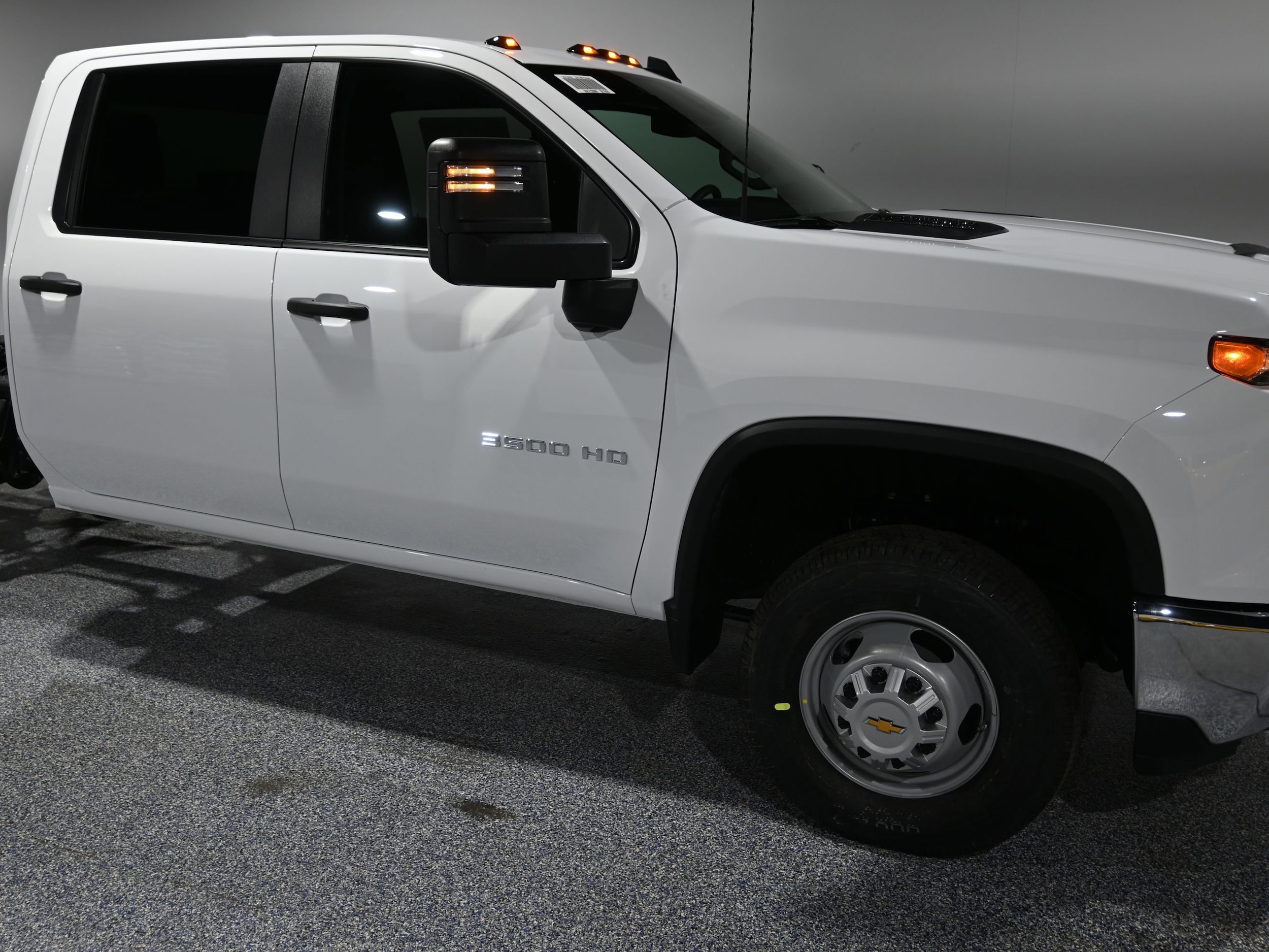 2026 Chevrolet Silverado 3500 HD Work Truck - Photo 8
