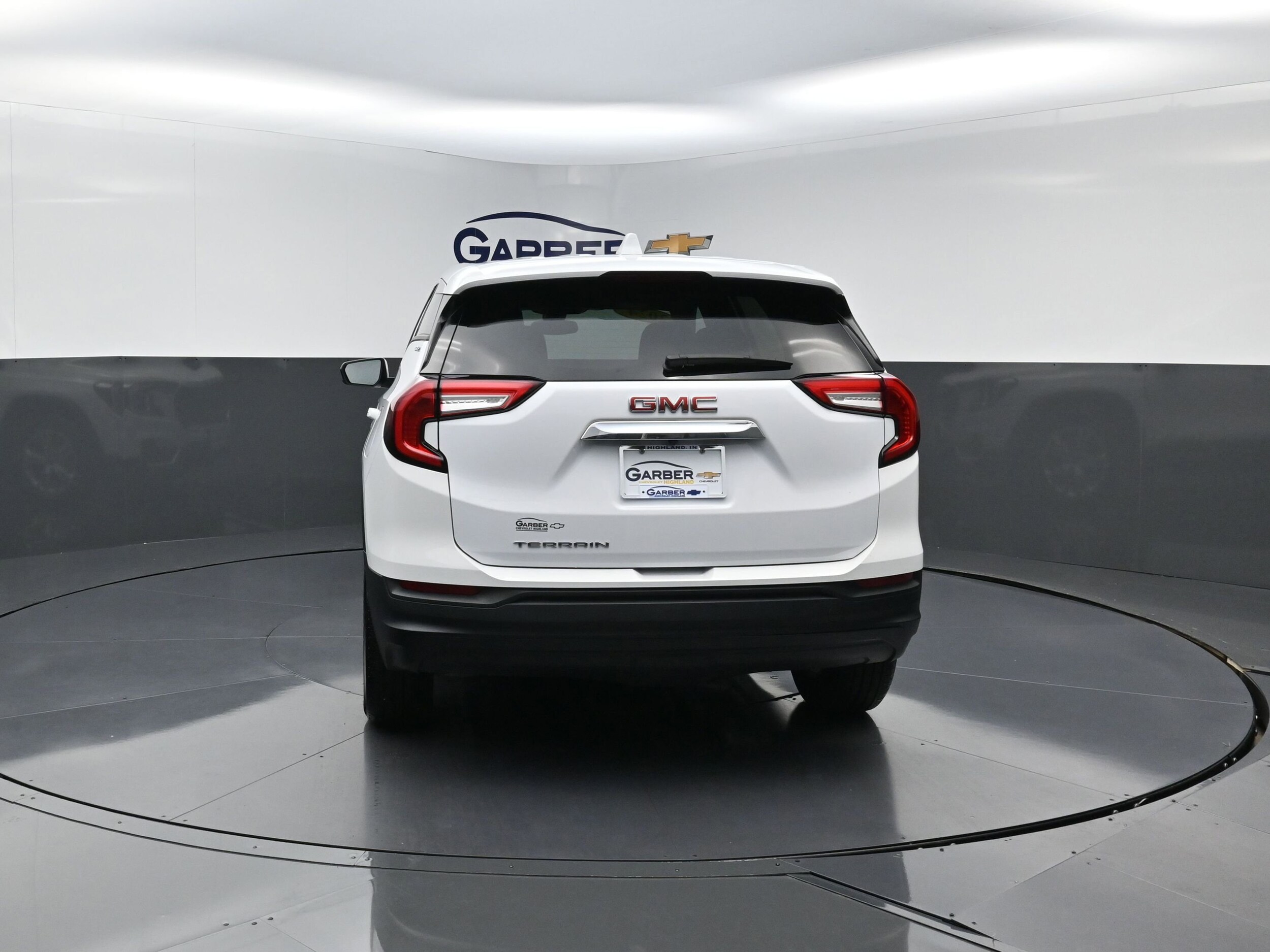 2024 Gmc Terrain SLE photo 4