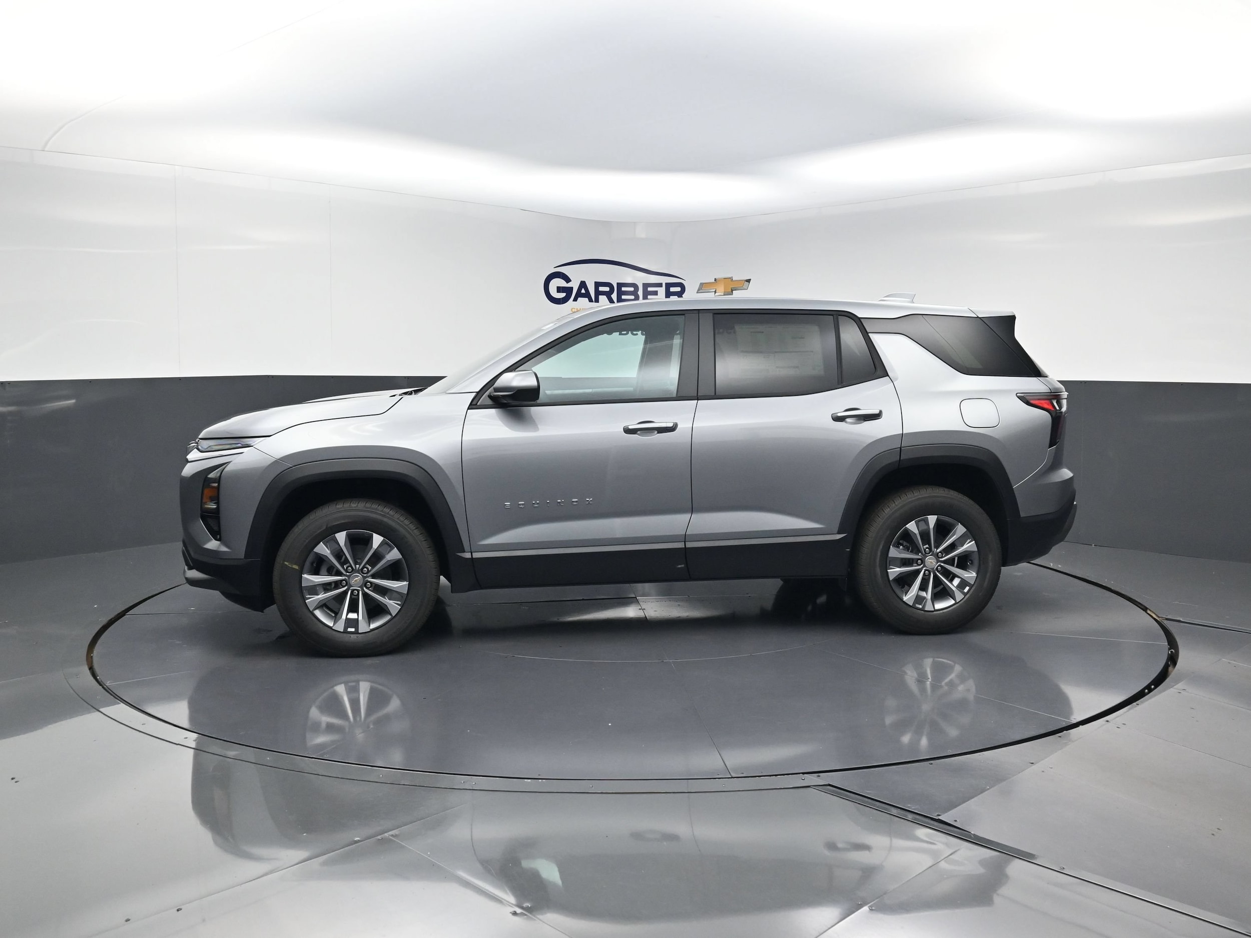 2027 Chevrolet Equinox LT - Photo 5