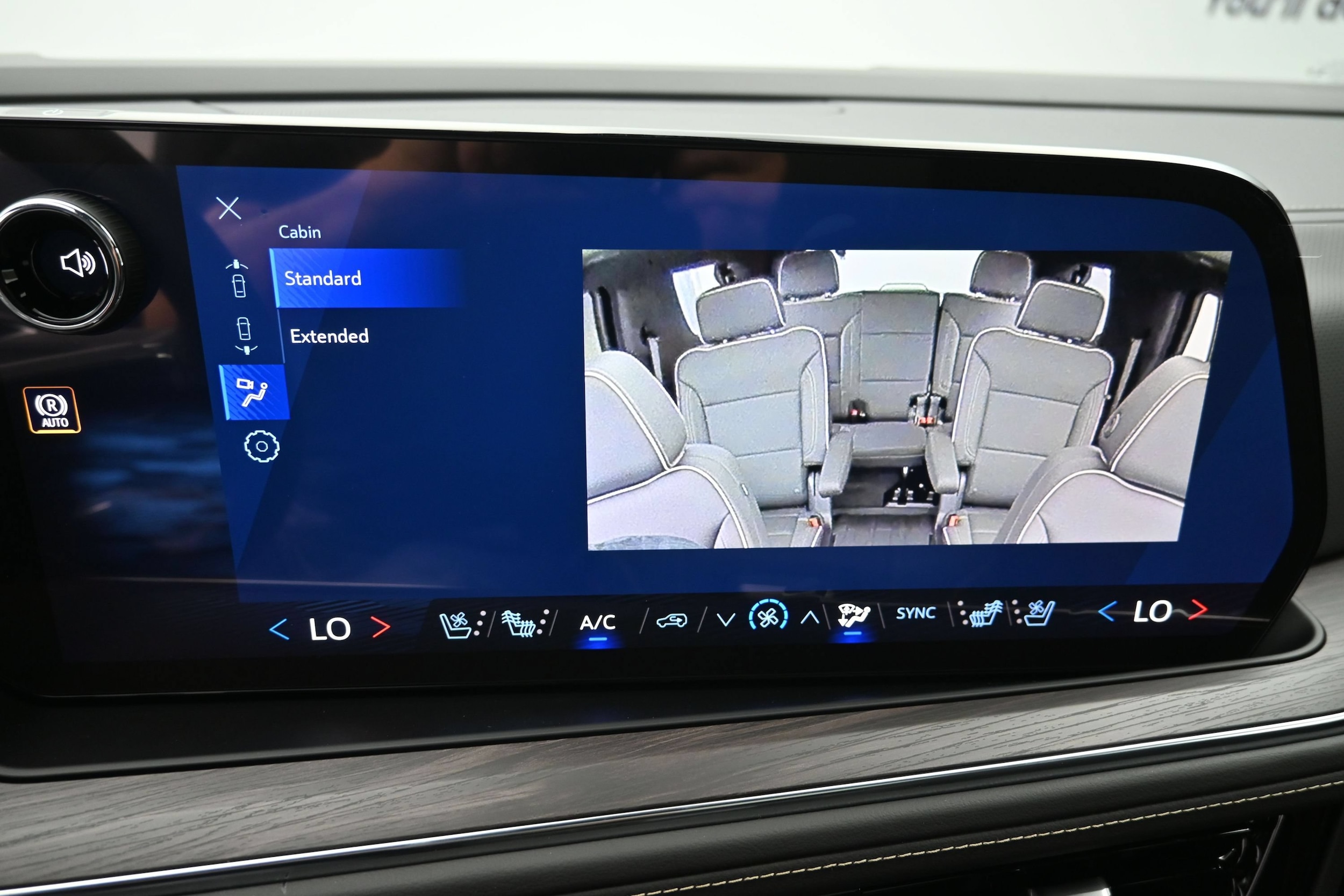 2026 Chevrolet Tahoe Premier - Photo 46