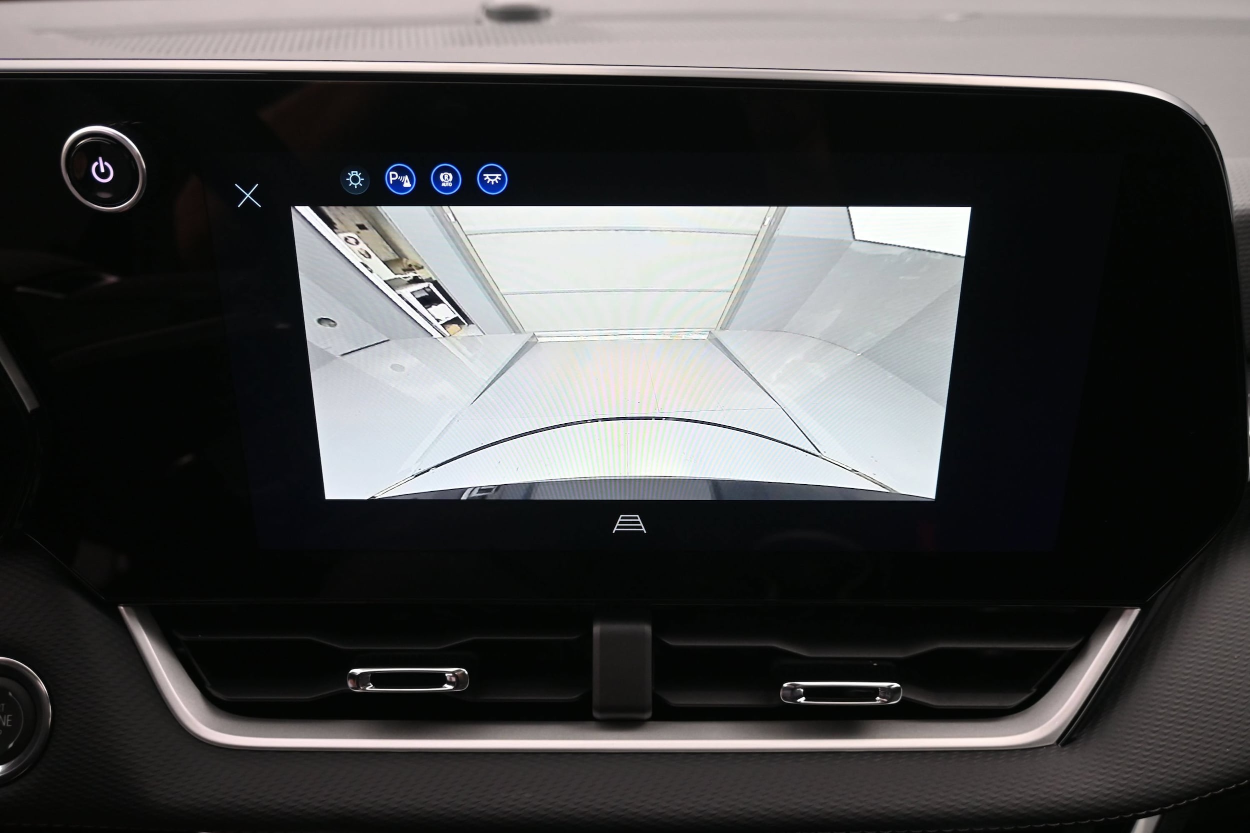 2027 Chevrolet Equinox LT - Photo 37