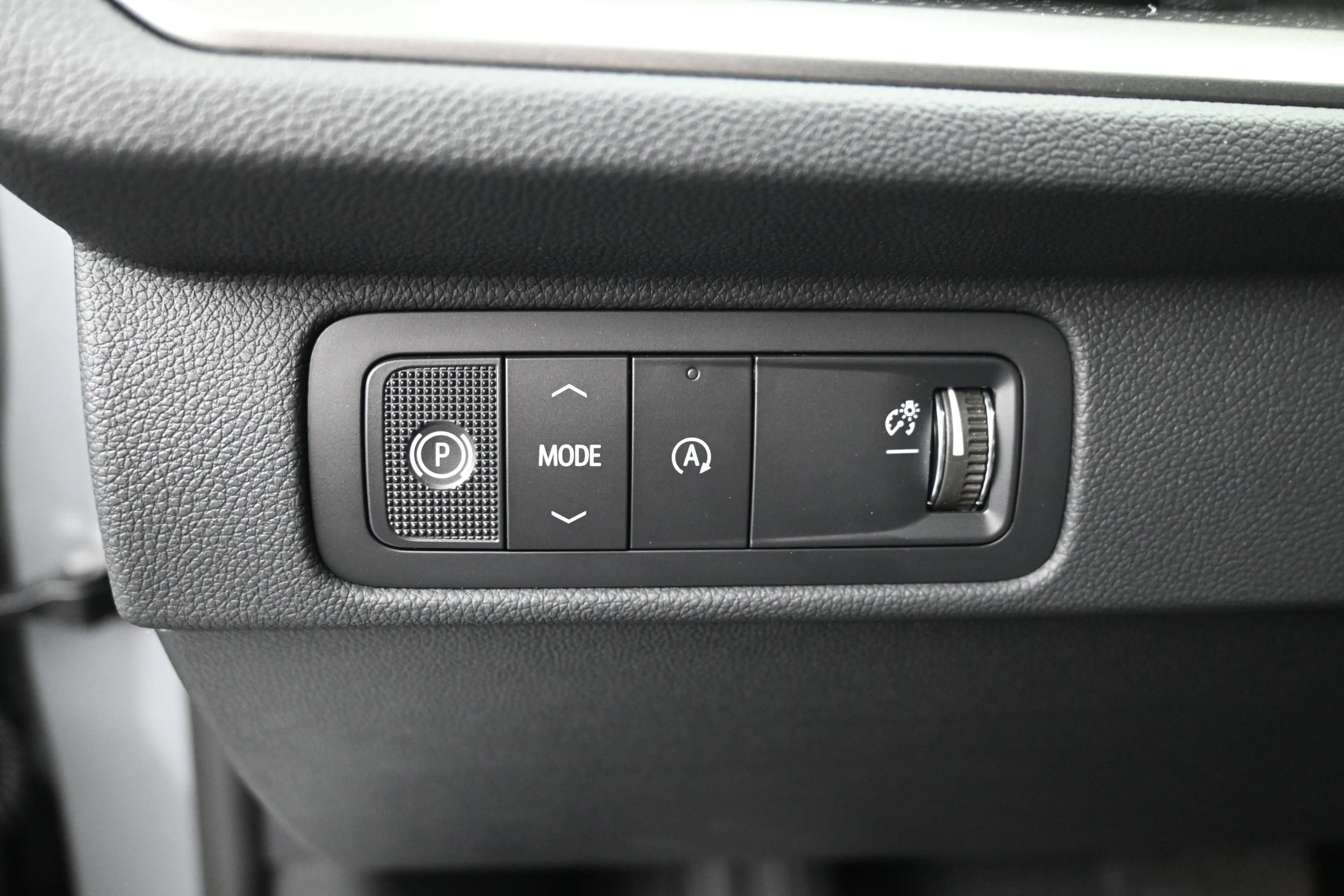 2027 Chevrolet Traverse LT - Photo 26