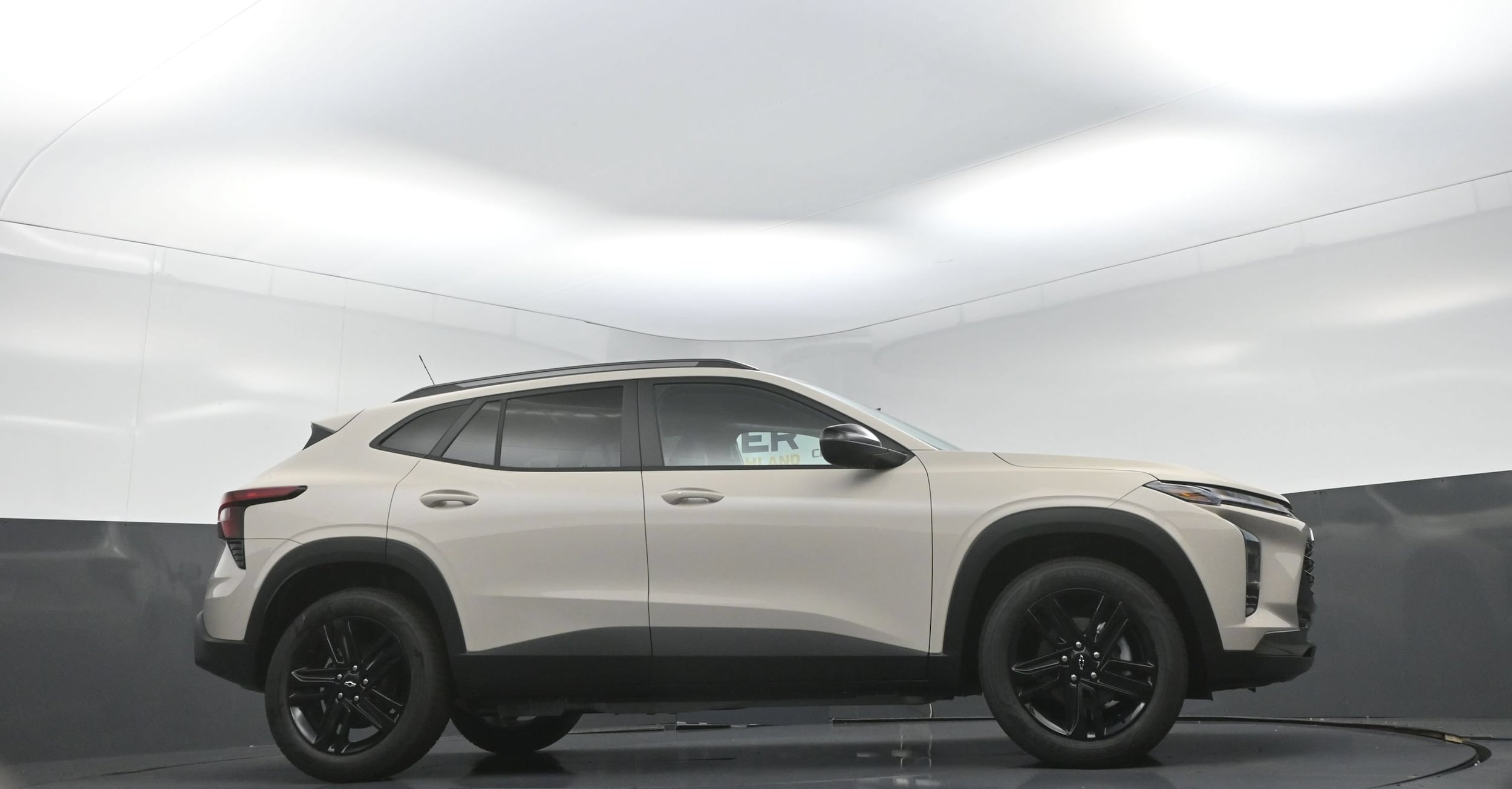 2026 Chevrolet Trax Activ - Photo 9