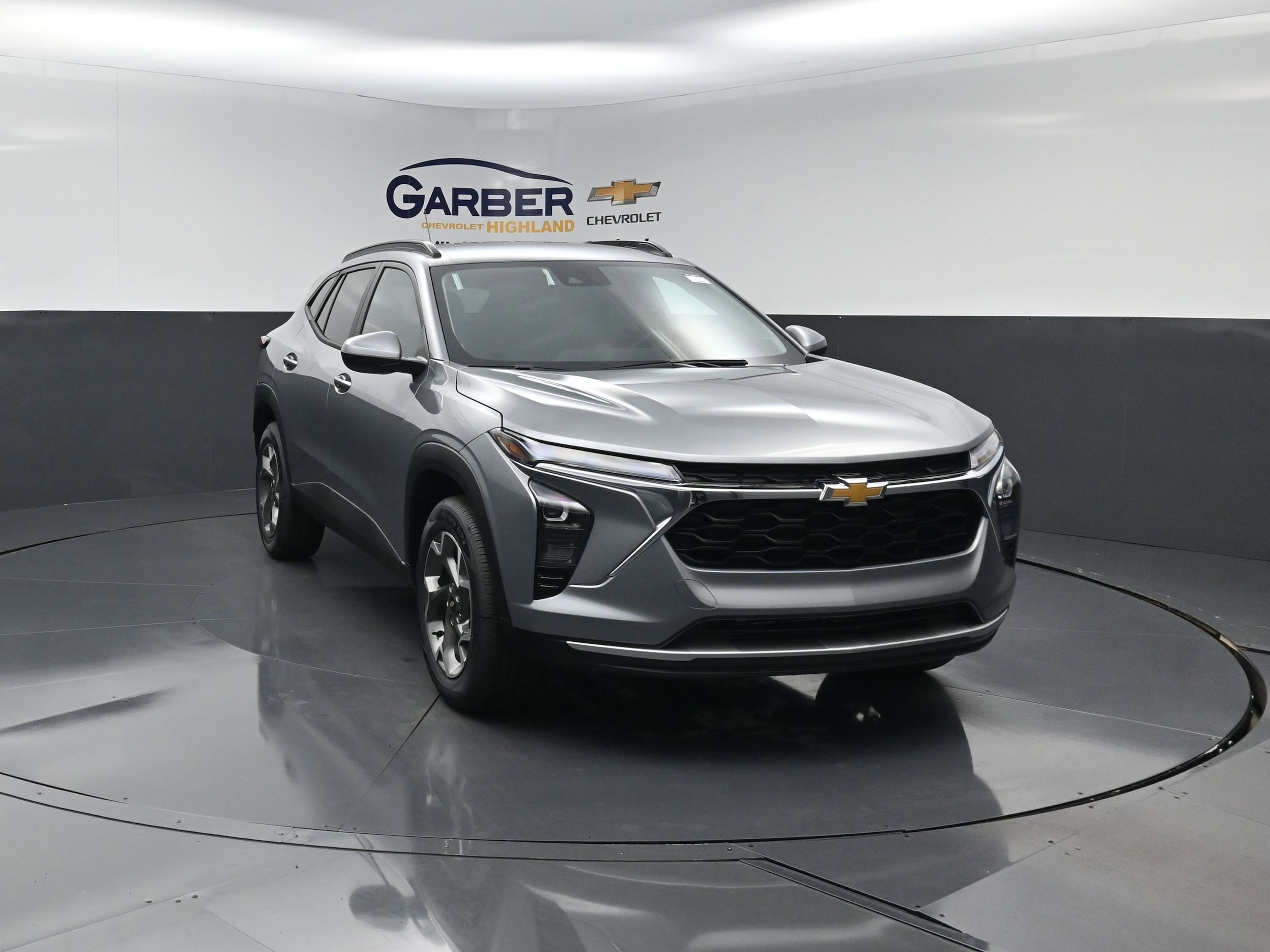 2026 Chevrolet Trax LT - Photo 8