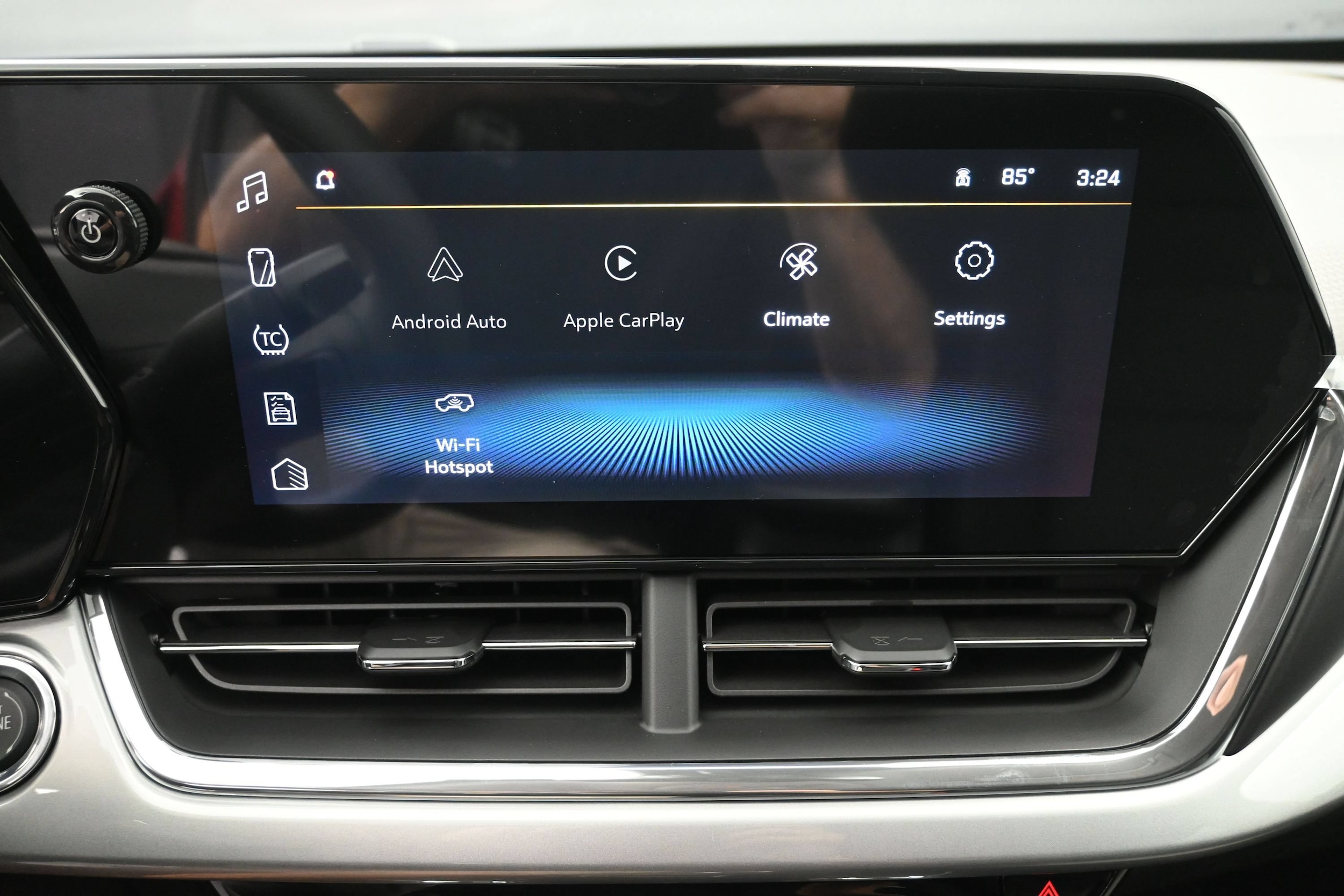 2026 Chevrolet Trax LT - Photo 32
