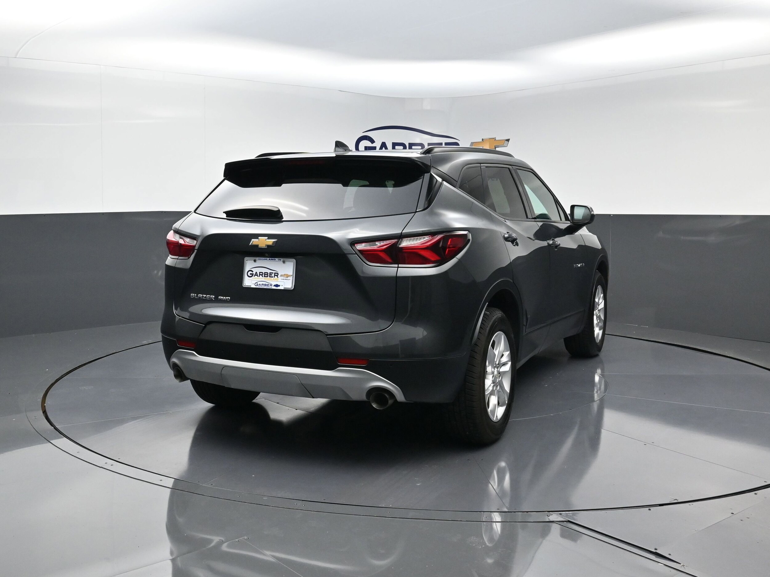 2020 Chevrolet Blazer 2LT photo 2