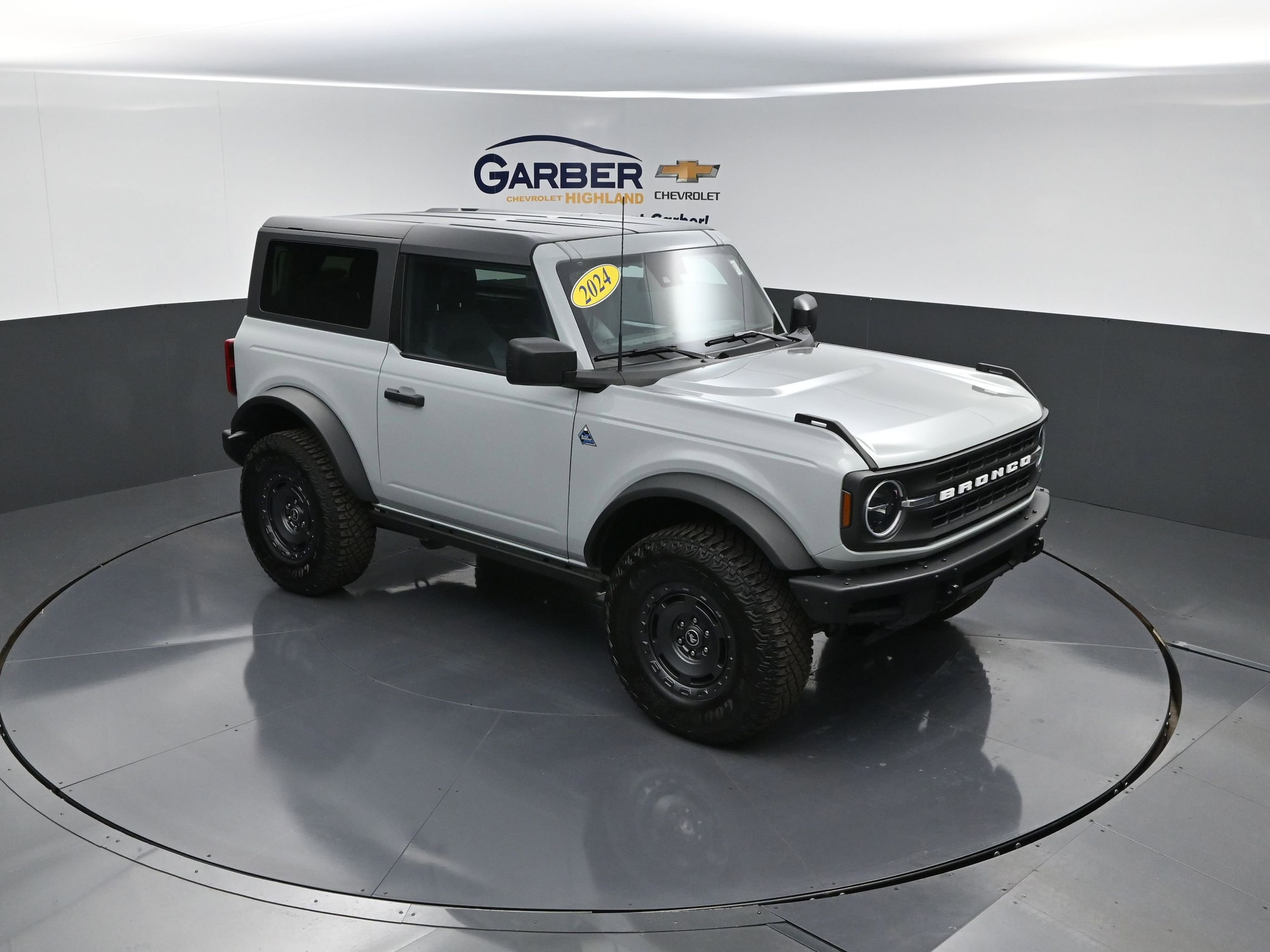 2024 Ford Bronco Black Diamond's photo