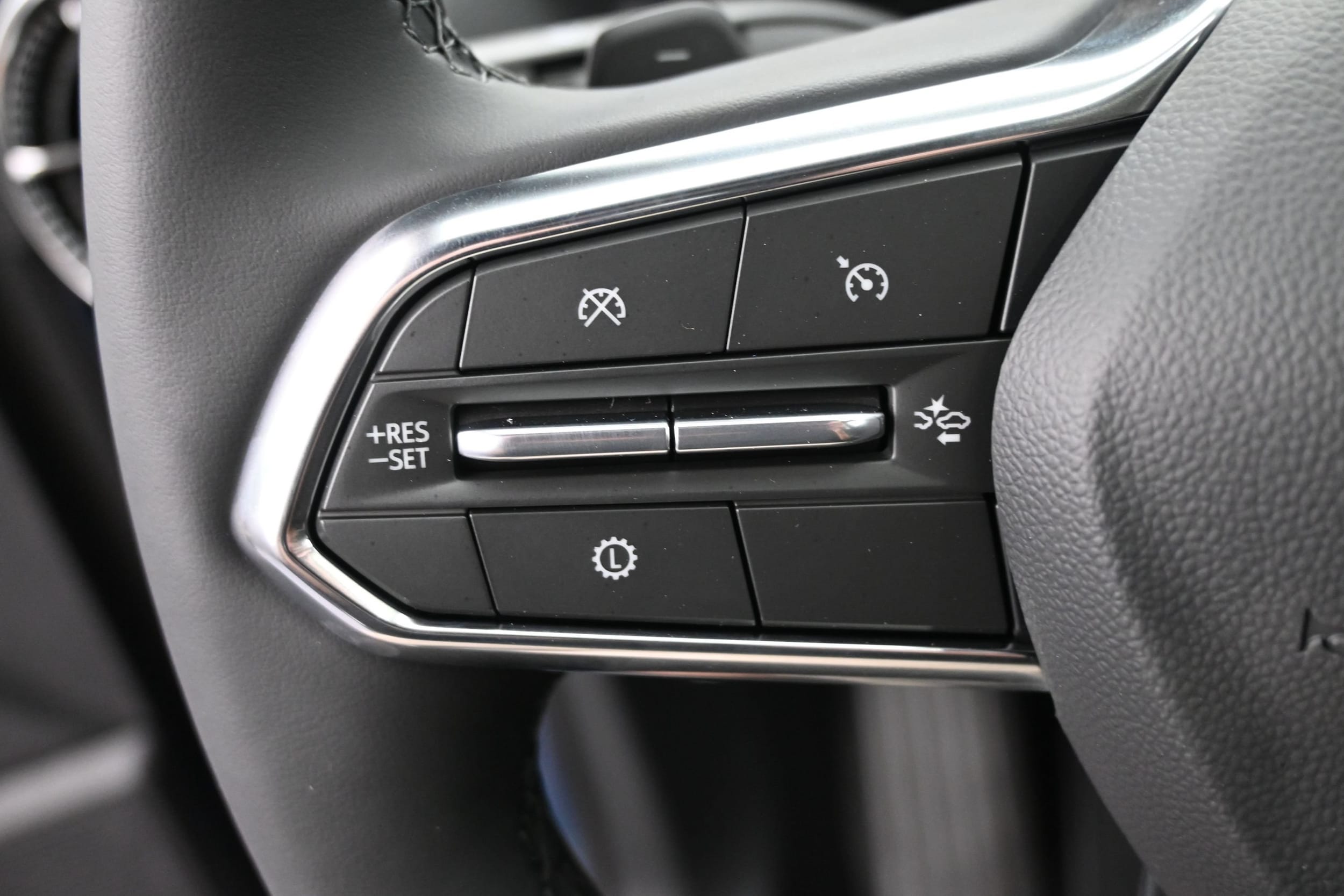 2027 Chevrolet Equinox LT - Photo 26