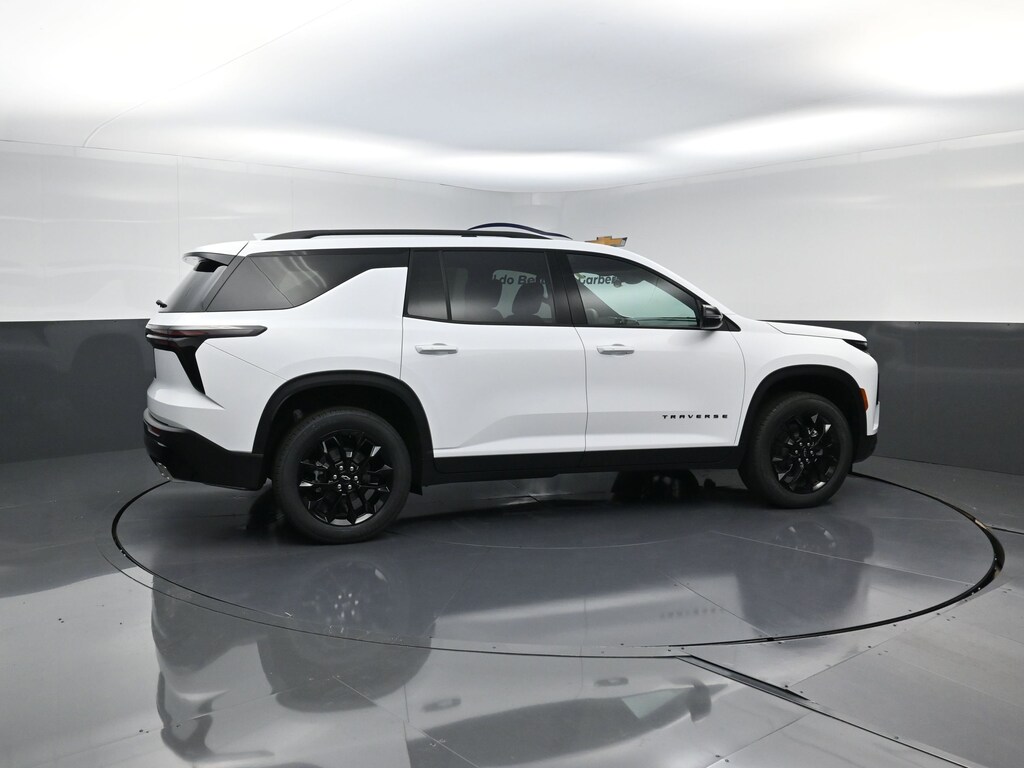 New 2026 Chevrolet Traverse LT SUV