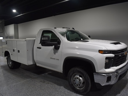 2025 Chevrolet Silverado 3500 HD Chassis Cab Work Truck Truck