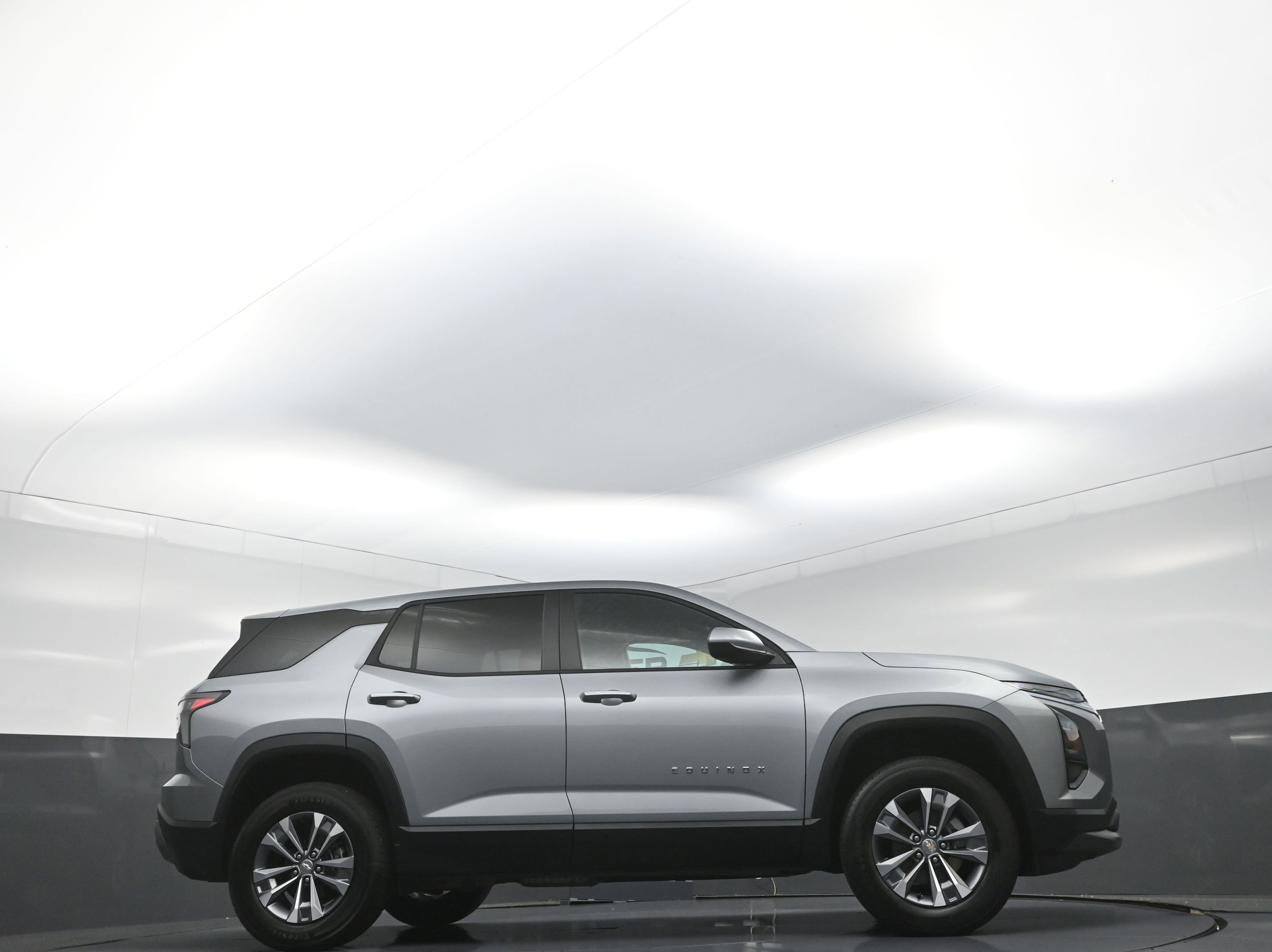 2026 Chevrolet Equinox LT - Photo 9