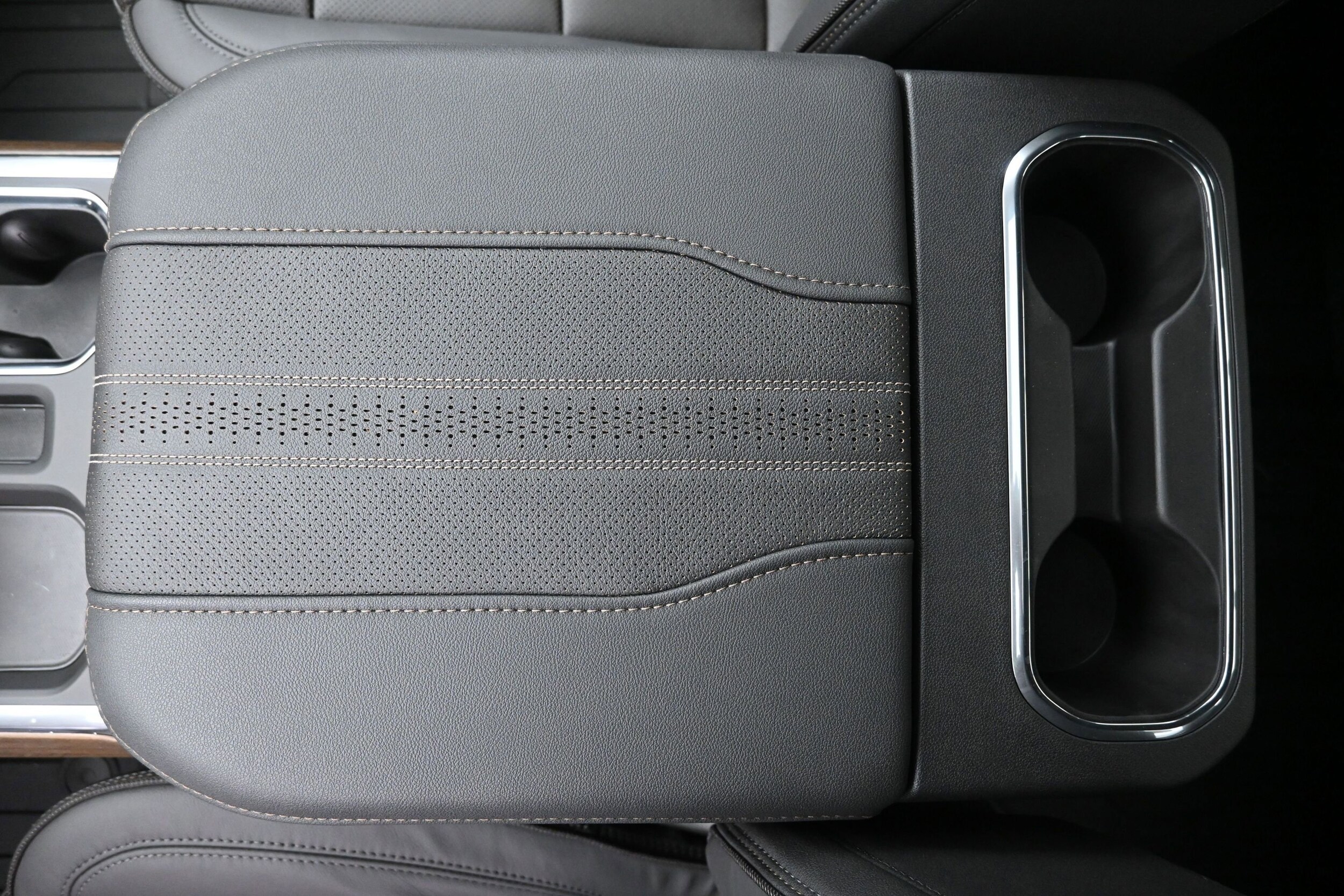 2026 Chevrolet Silverado 1500 High Country - Photo 52