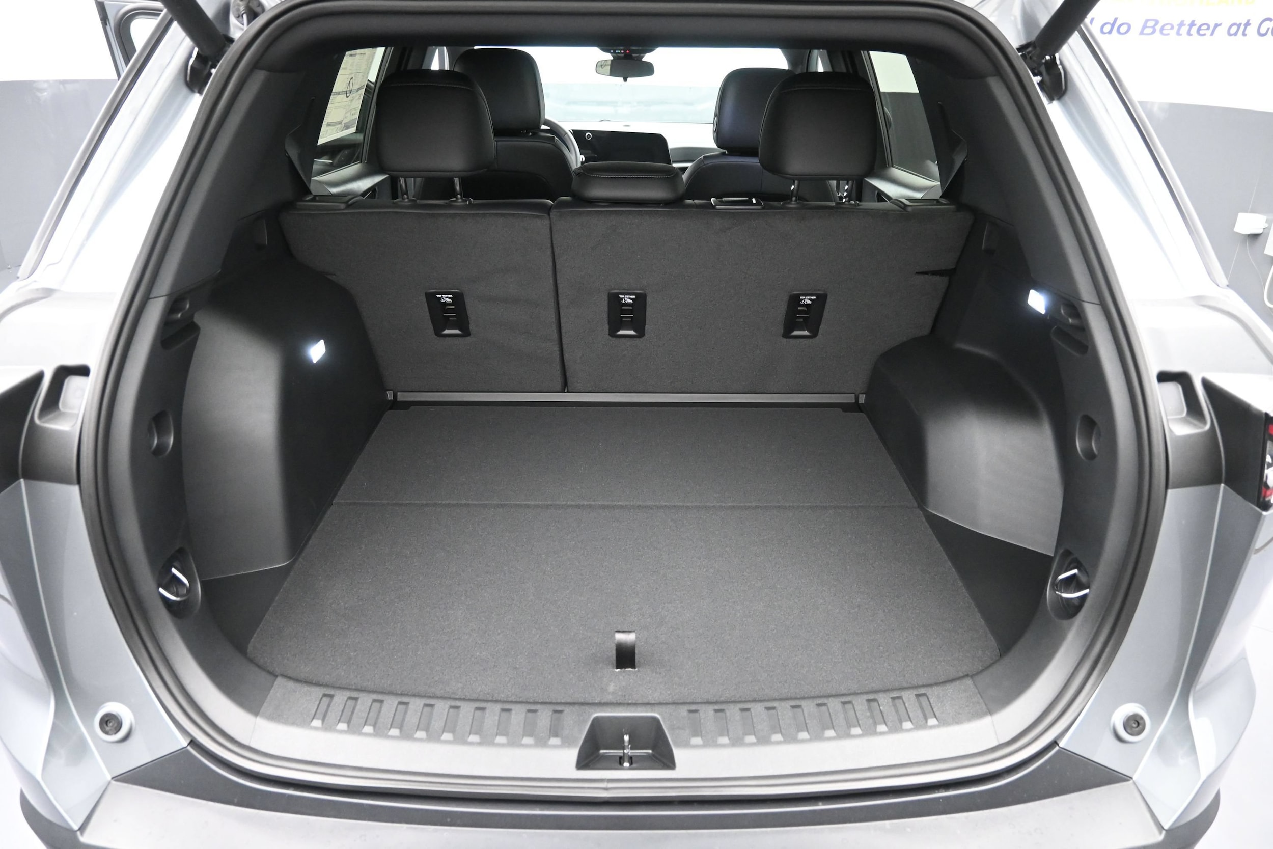 2027 Chevrolet Equinox LT - Photo 49