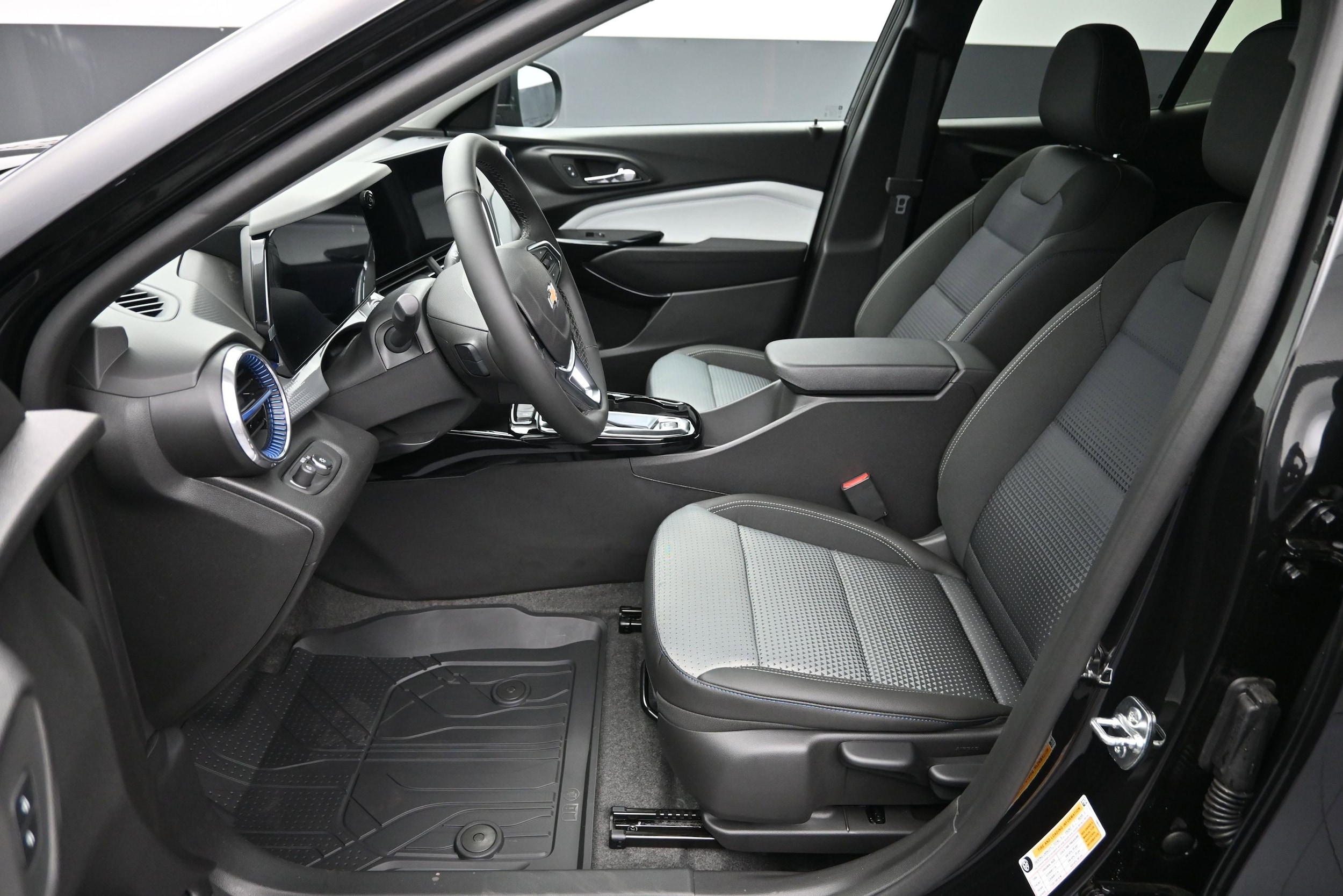 2026 Chevrolet Trax LT - Photo 20