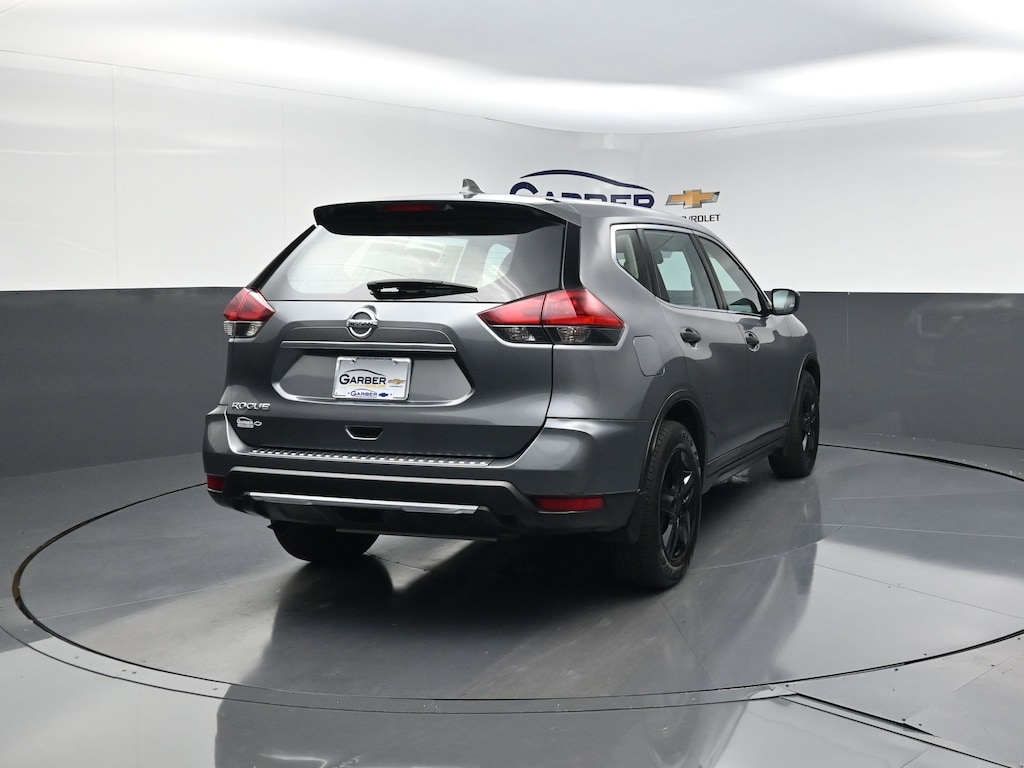 Used 2020 Nissan Rogue S SUV