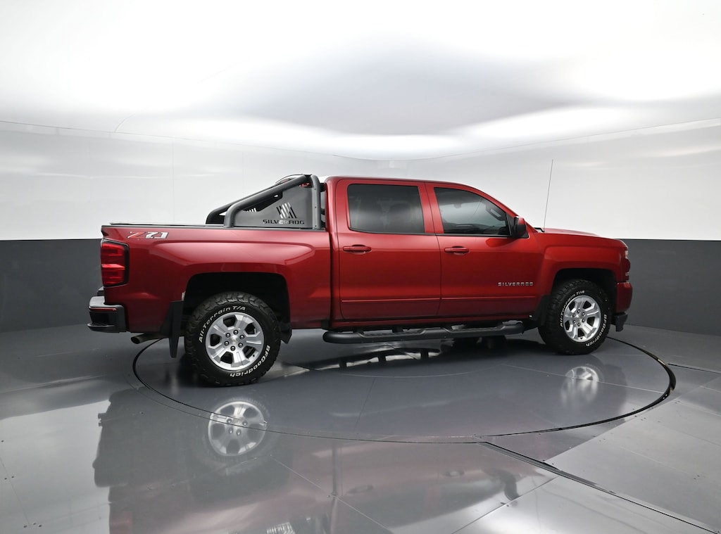 Used 2018 Chevrolet Silverado 1500 LT Truck Crew Cab