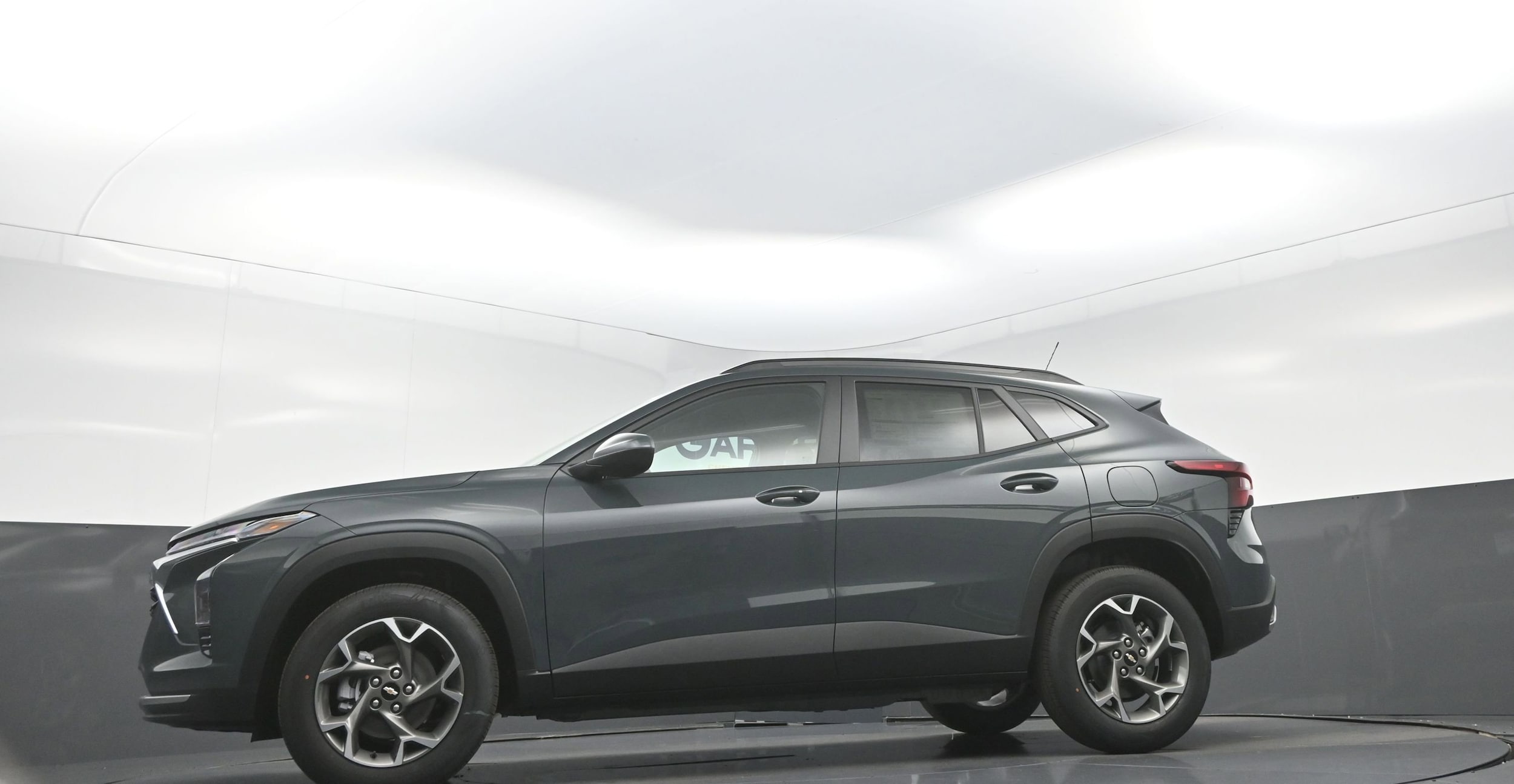 2026 Chevrolet Trax LT - Photo 11