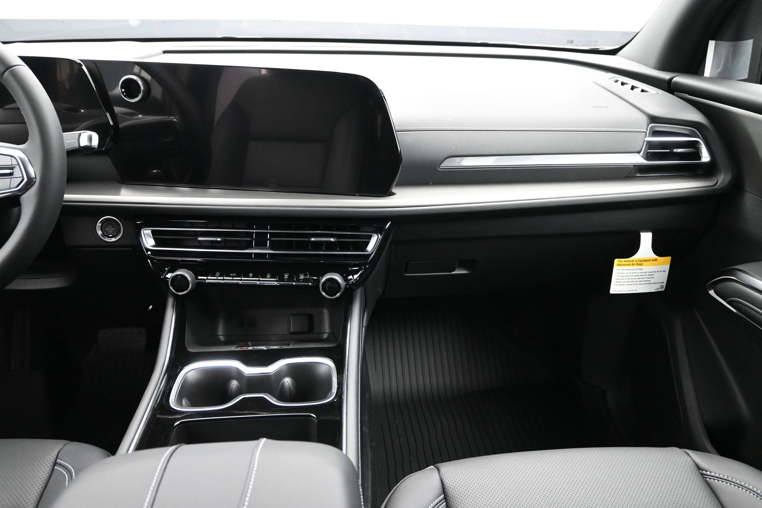 2027 Chevrolet Traverse LT - Photo 18