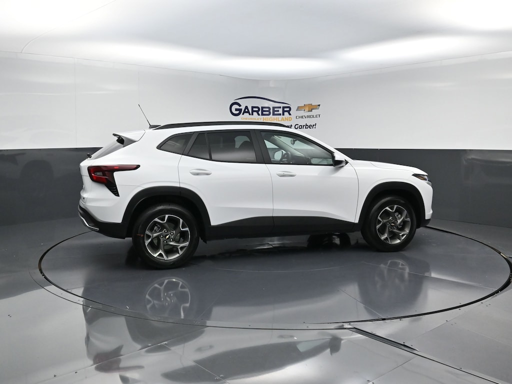 New 2026 Chevrolet Trax LT SUV