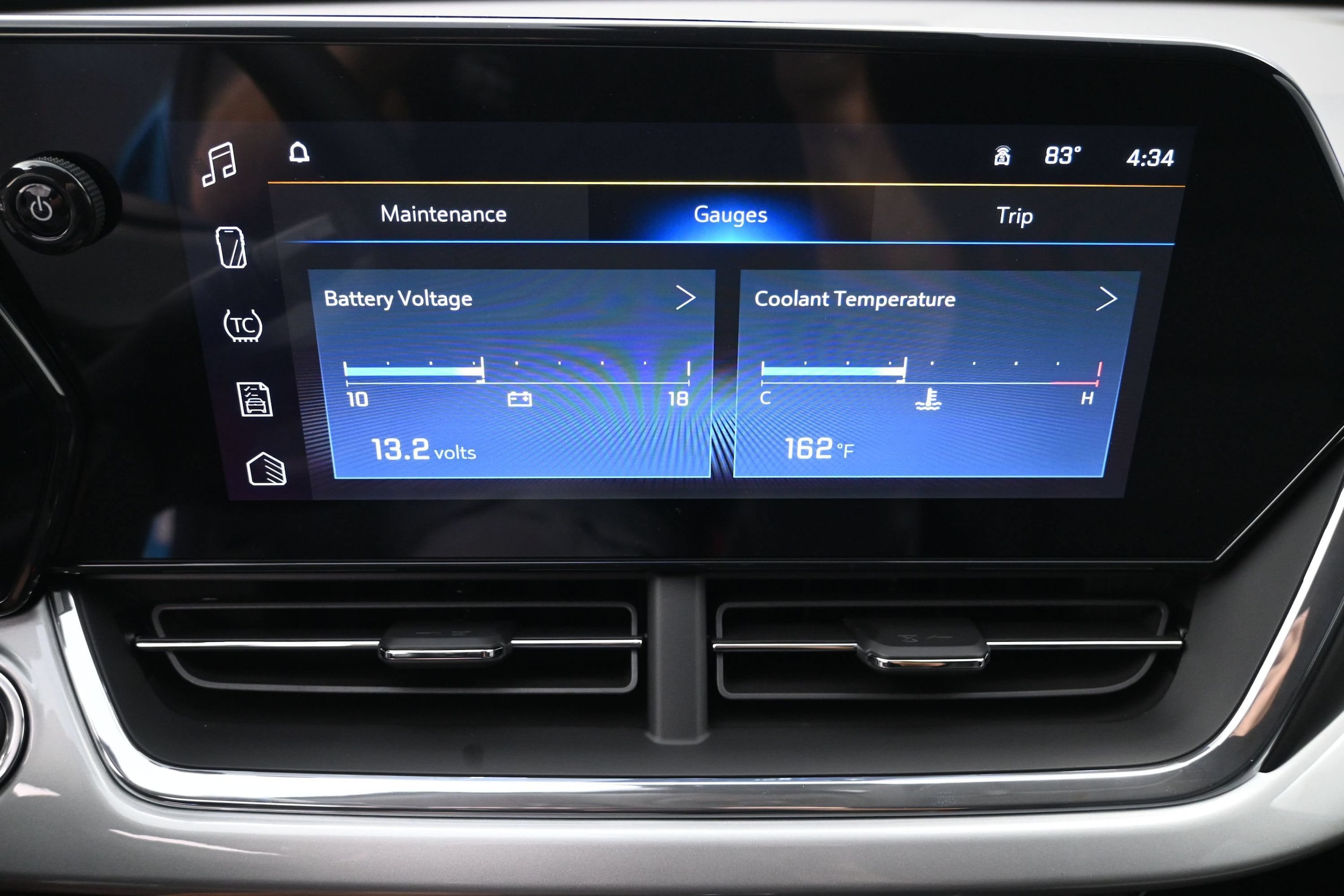 2026 Chevrolet Trax LT - Photo 35