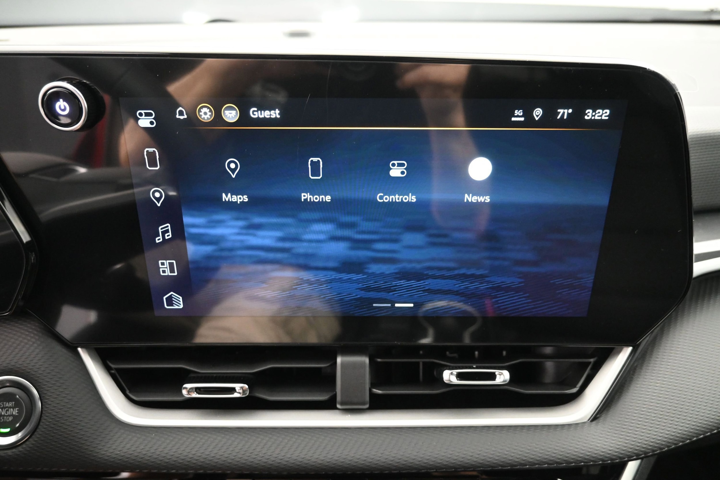 2026 Chevrolet Equinox LT - Photo 34