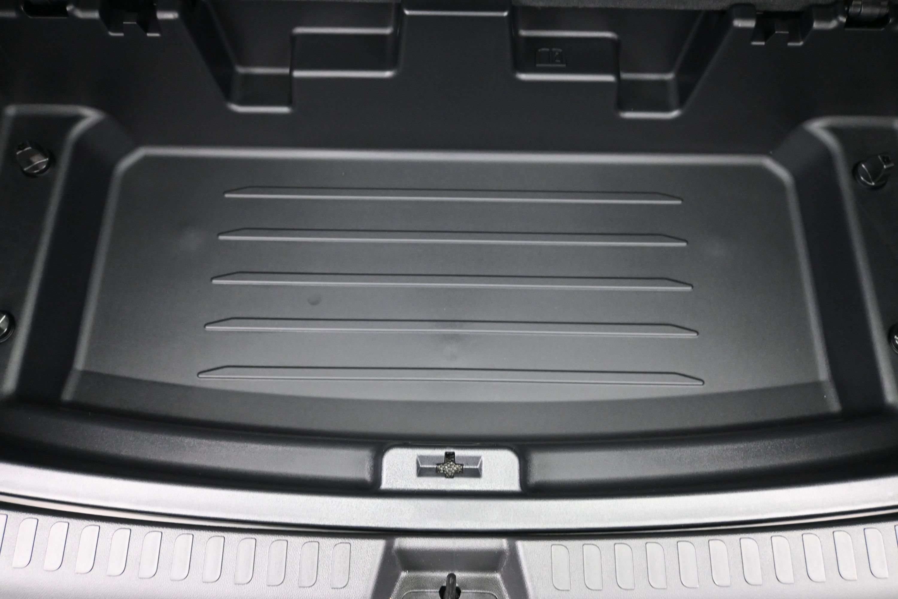2027 Chevrolet Traverse LT - Photo 53