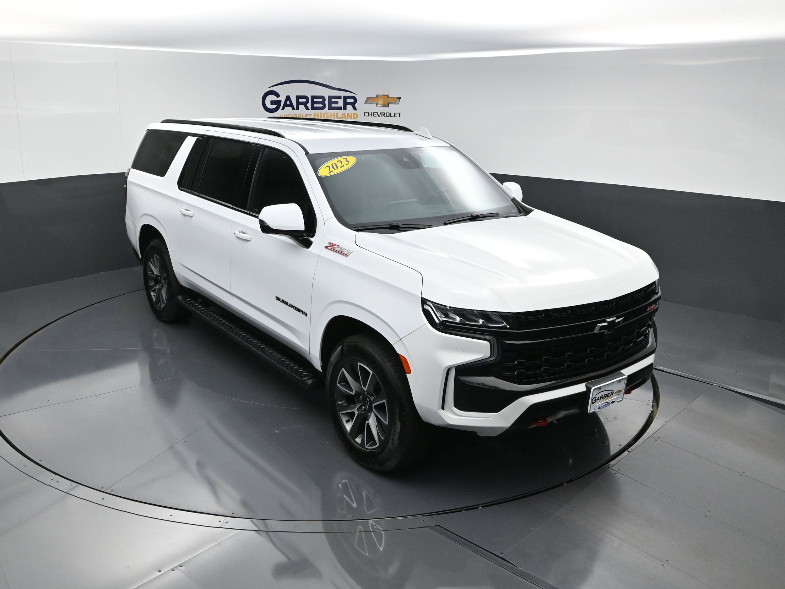 2023 Chevrolet Suburban 4WD 1500 Z71's photo