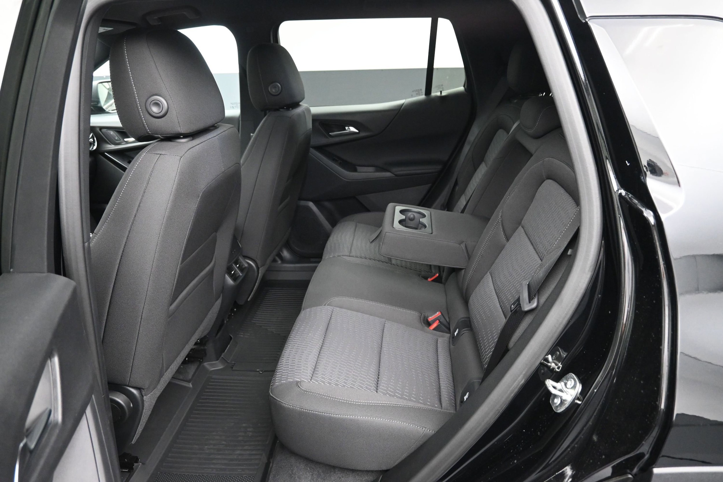 2026 Chevrolet Equinox LT - Photo 45