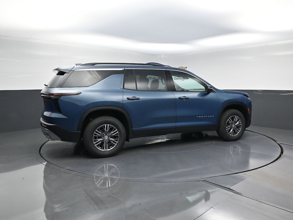 New 2026 Chevrolet Traverse LT SUV