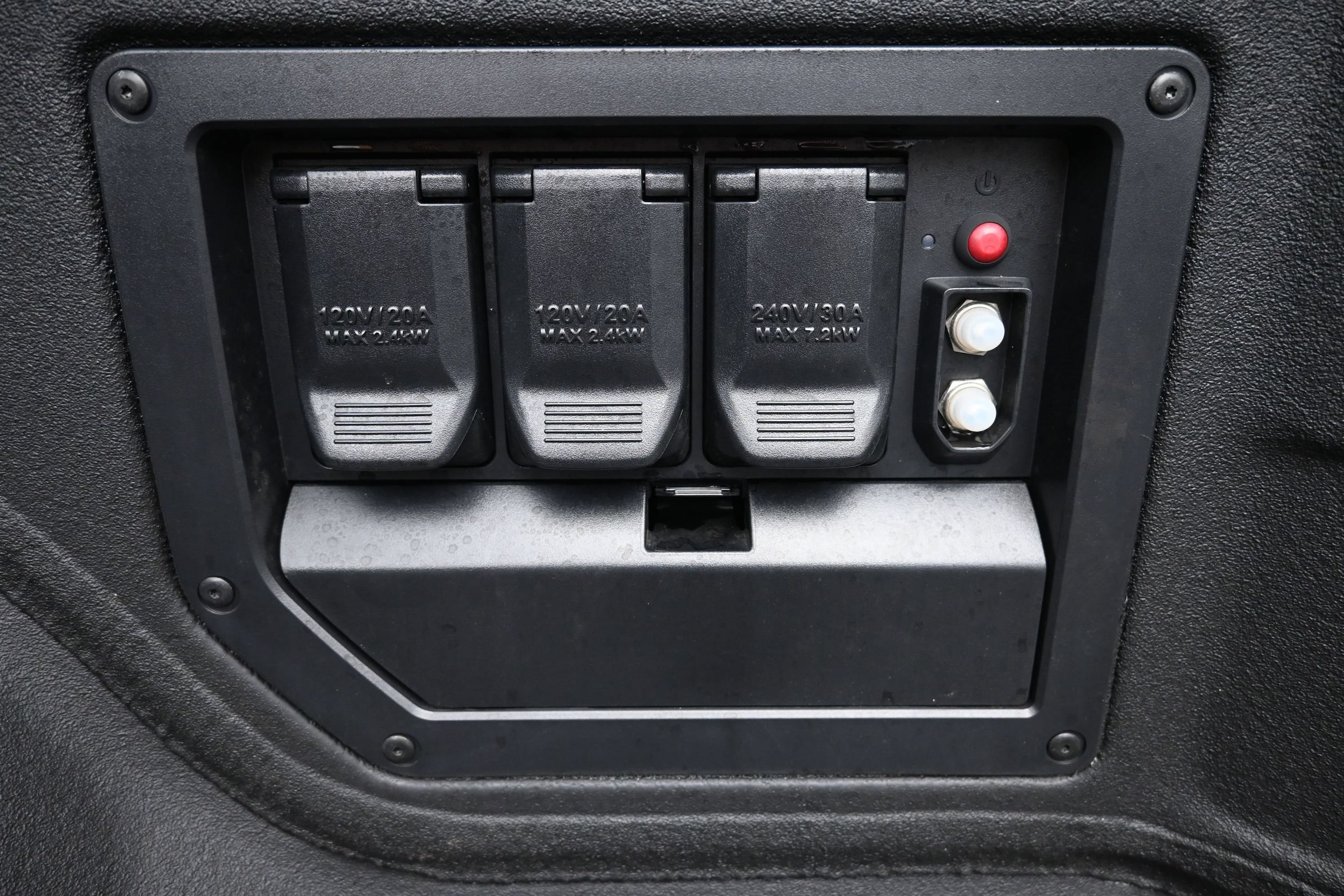 2026 Chevrolet Silverado EV LT - Photo 61