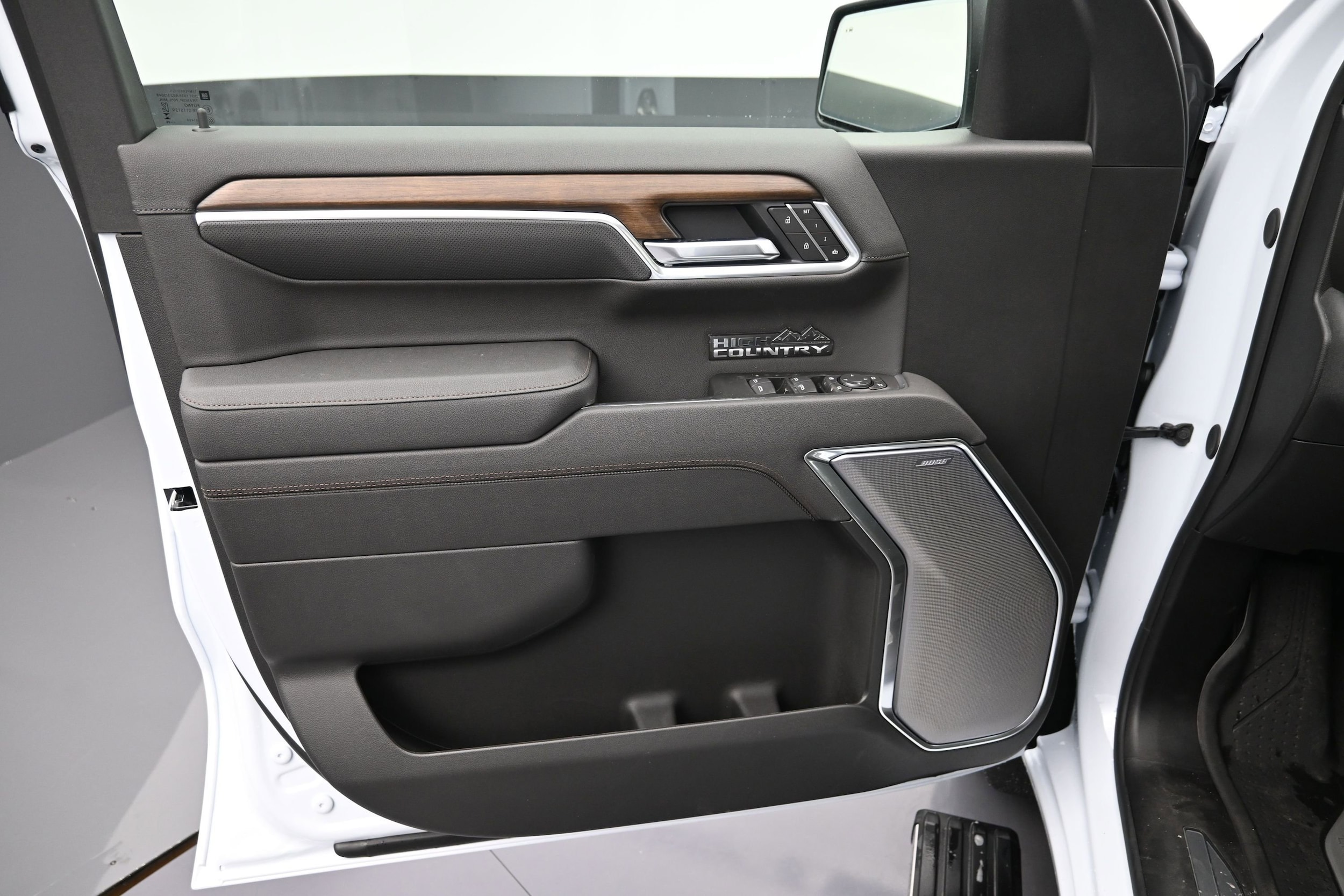 2026 Chevrolet Silverado 1500 High Country - Photo 24